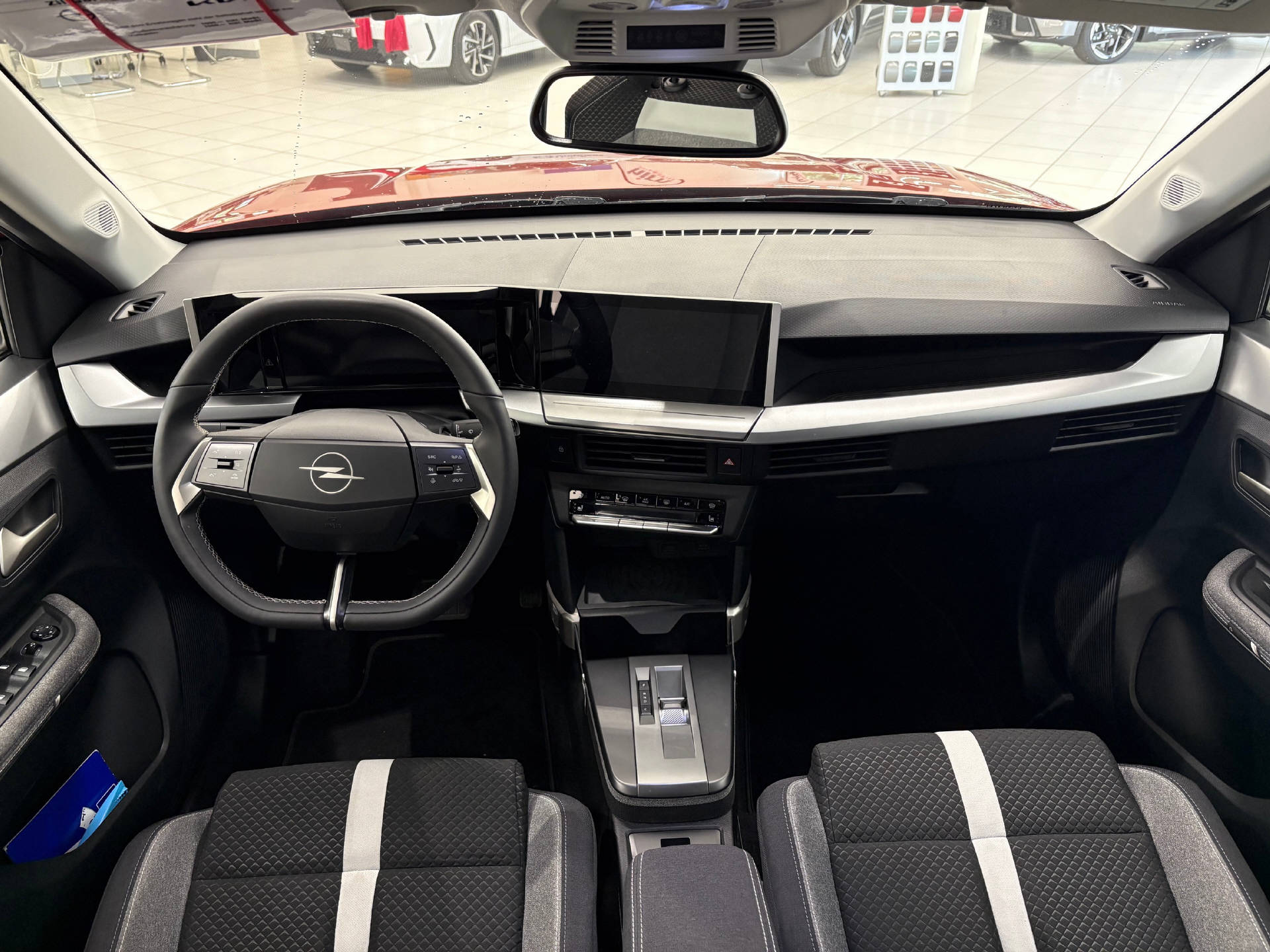 OPEL Frontera-e GS-image-8