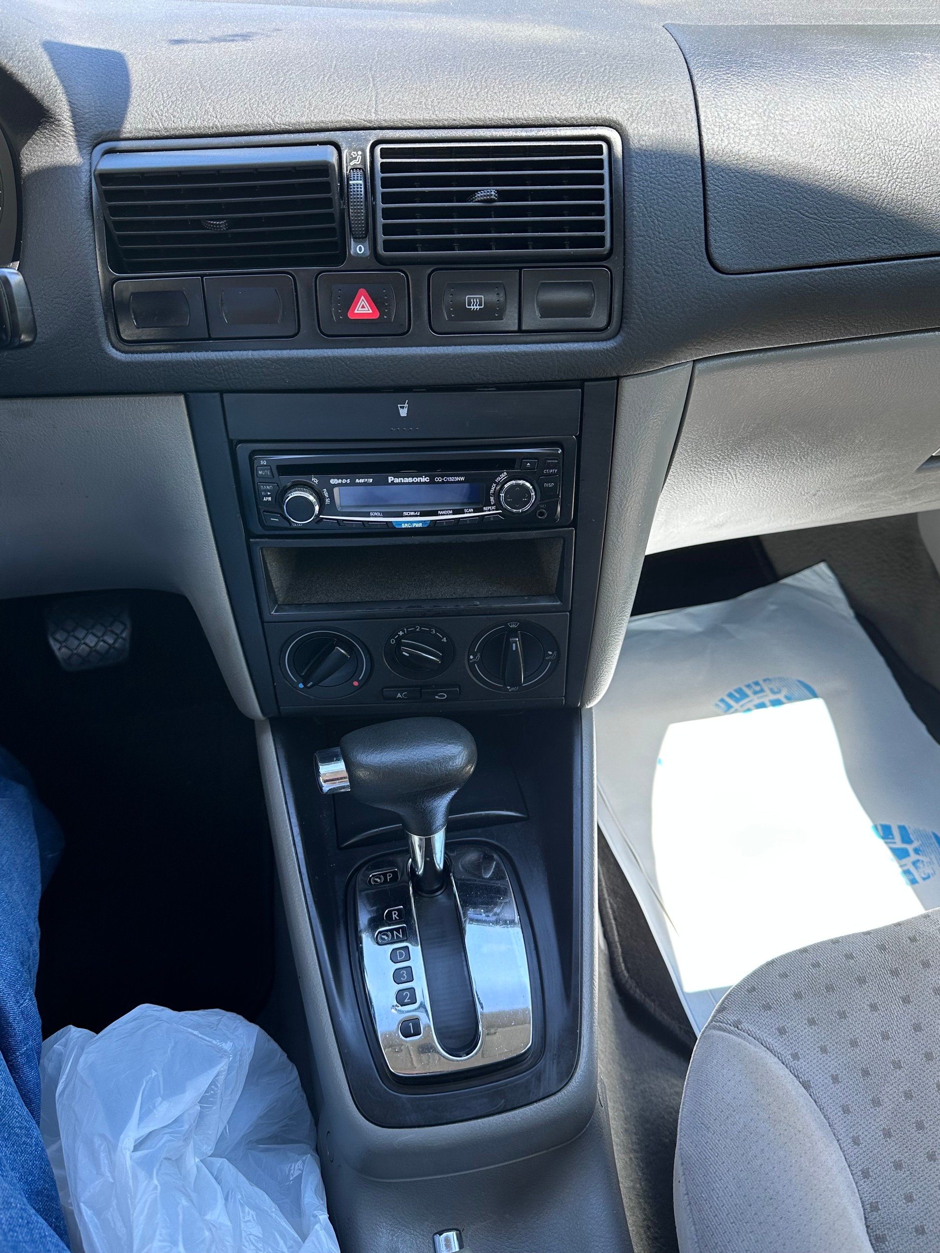 VW Golf 1.8 Comfortline-image-13