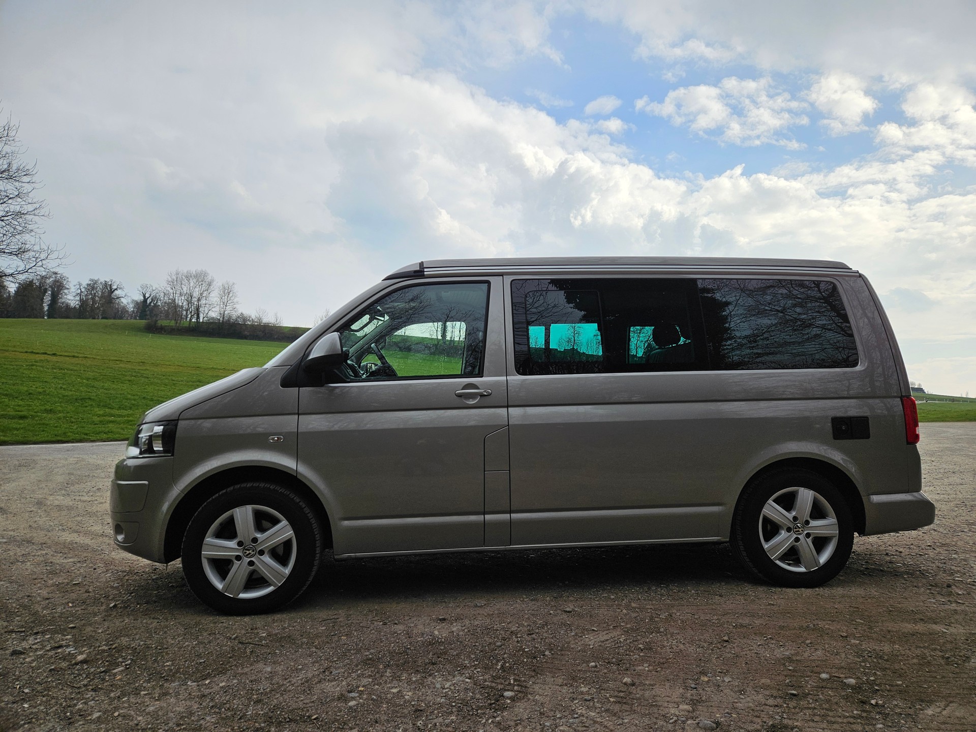 VW 2.0 TDI 140 Comfortline DSG California-image-5
