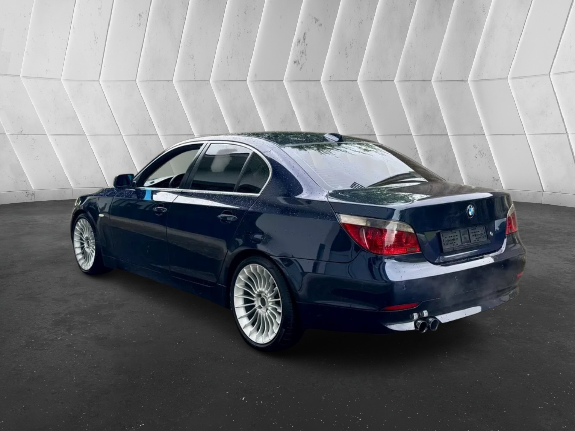 BMW 530d-image-6