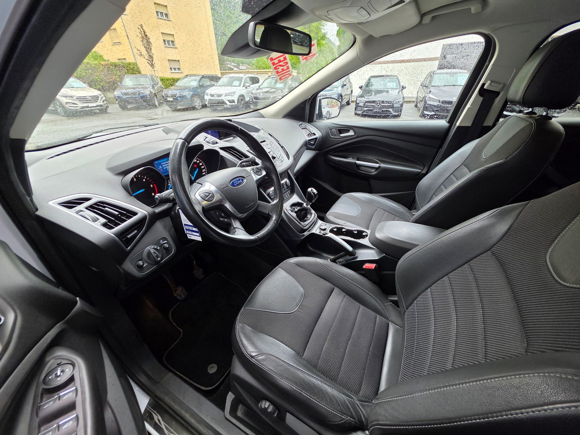 FORD Kuga 2.0 TDCi Titanium 4WD-image-11