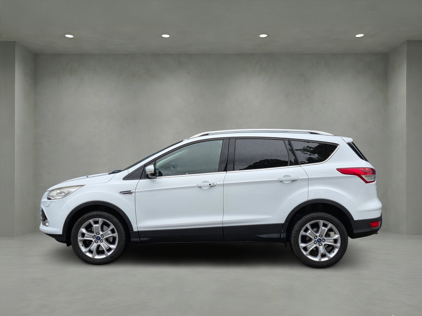 FORD Kuga 2.0 TDCi Titanium 4WD-showroom-element-2