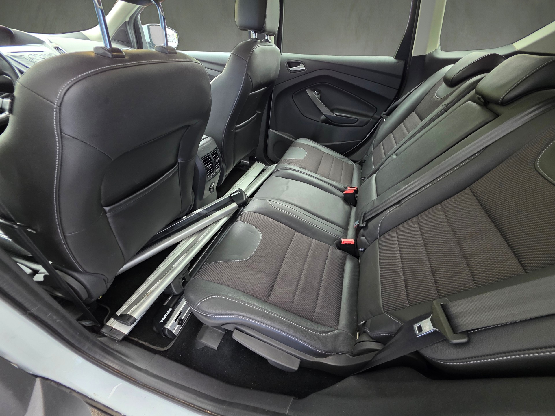 FORD Kuga 2.0 TDCi Titanium 4WD-image-13