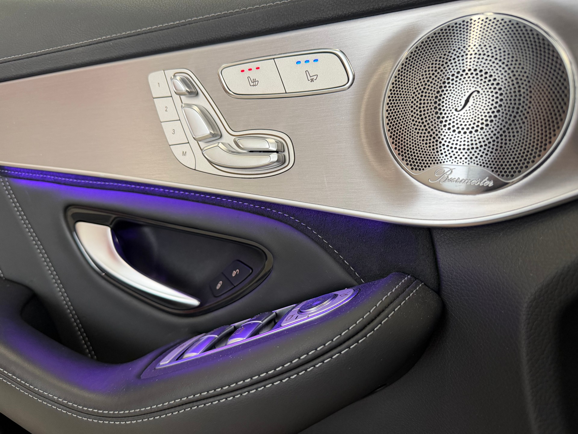 MERCEDES-BENZ C 63 S AMG-image-21