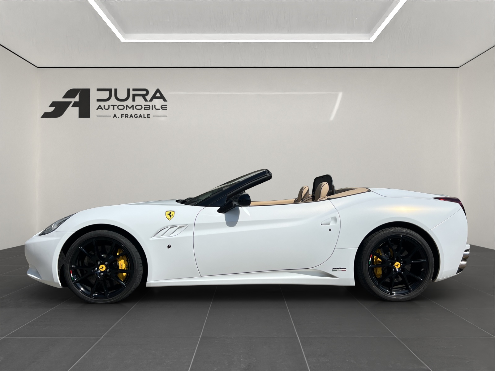 FERRARI California 4.3 V8 Trenta-image-2