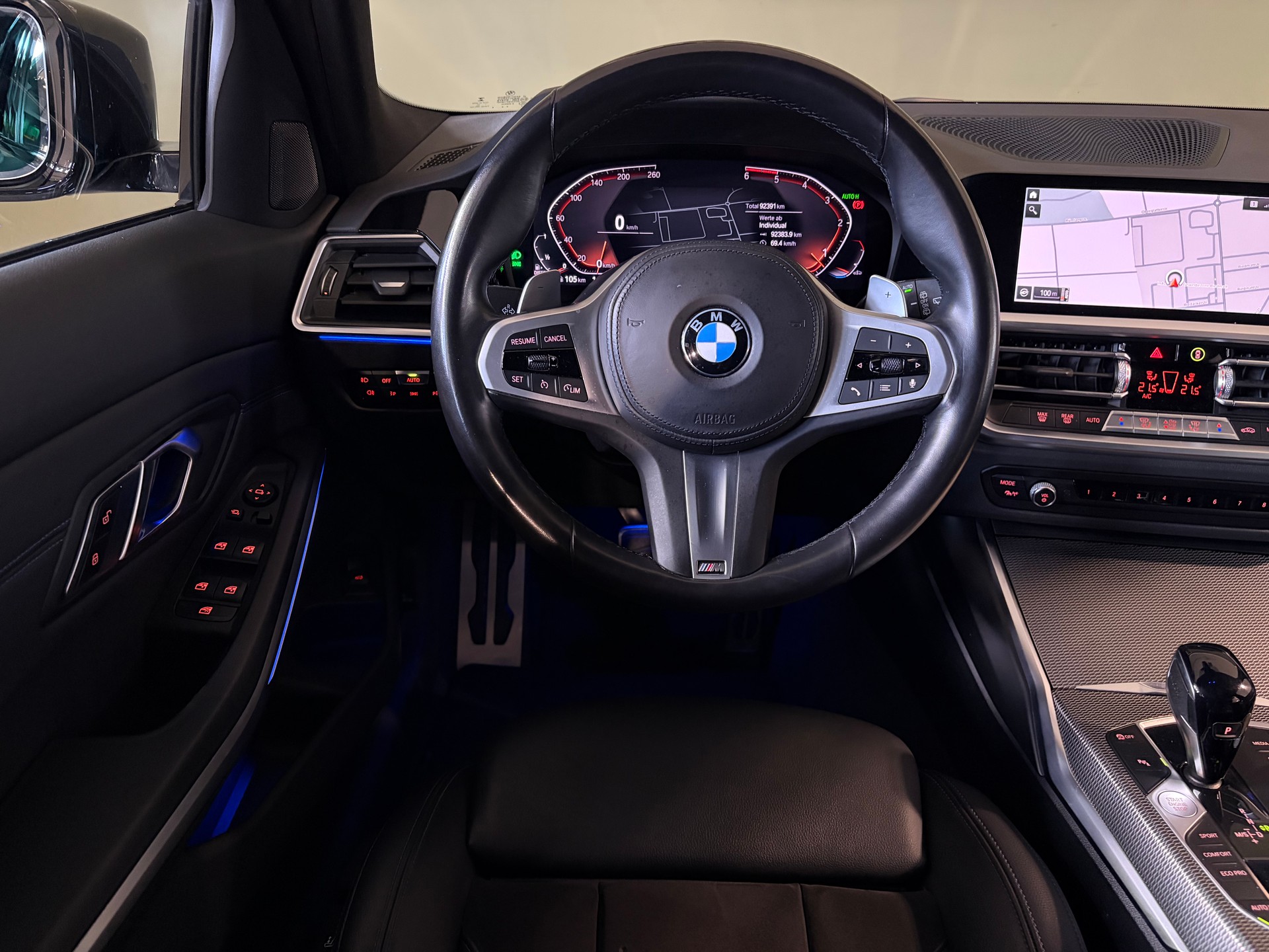 BMW 330d xDrive 48V Touring M Sport Steptronic*CH-Fahrzeug*-image-18
