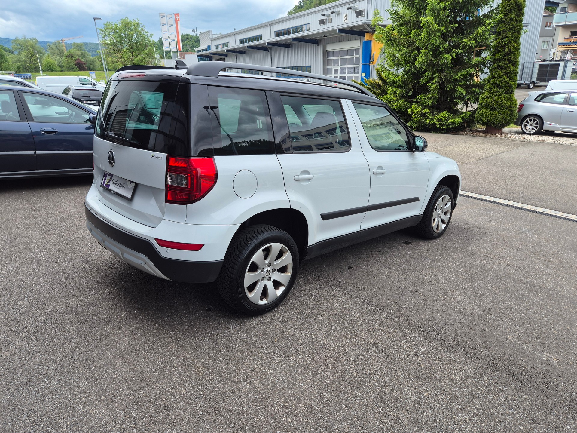 SKODA Yeti 1.8 TSI Adventure 4x4 DSG-image-7
