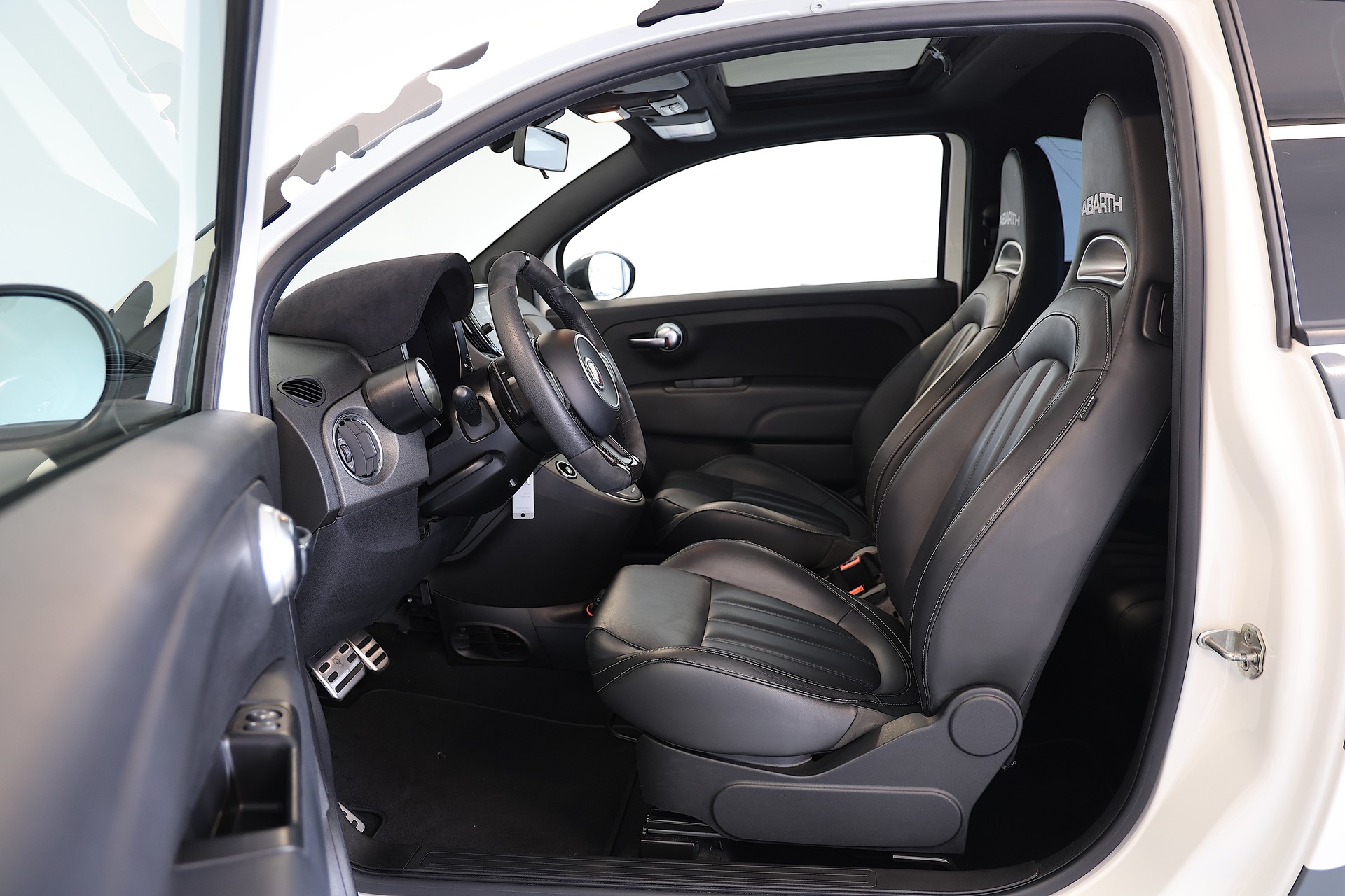 FIAT 595 1.4 16V Turbo Abarth Competizione Duologic-image-7
