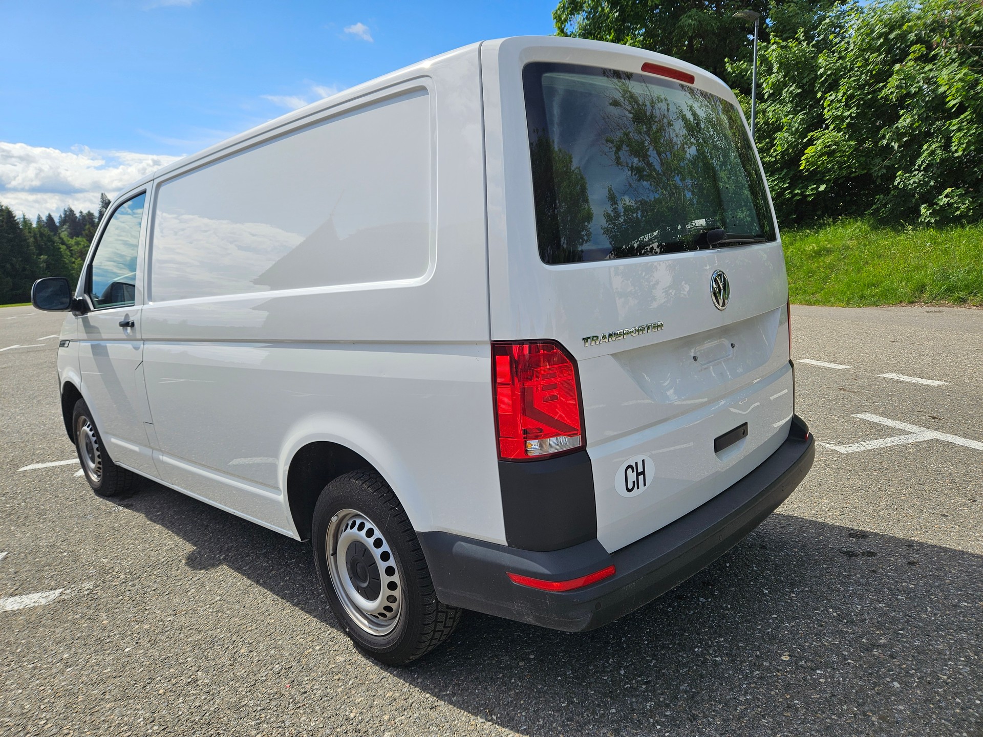 VW T6.1 2.0 TDI KLIM 110 PS AB MFK UND SERVICE,SERVICE ET EXPERTISE EFFECTUES-image-5