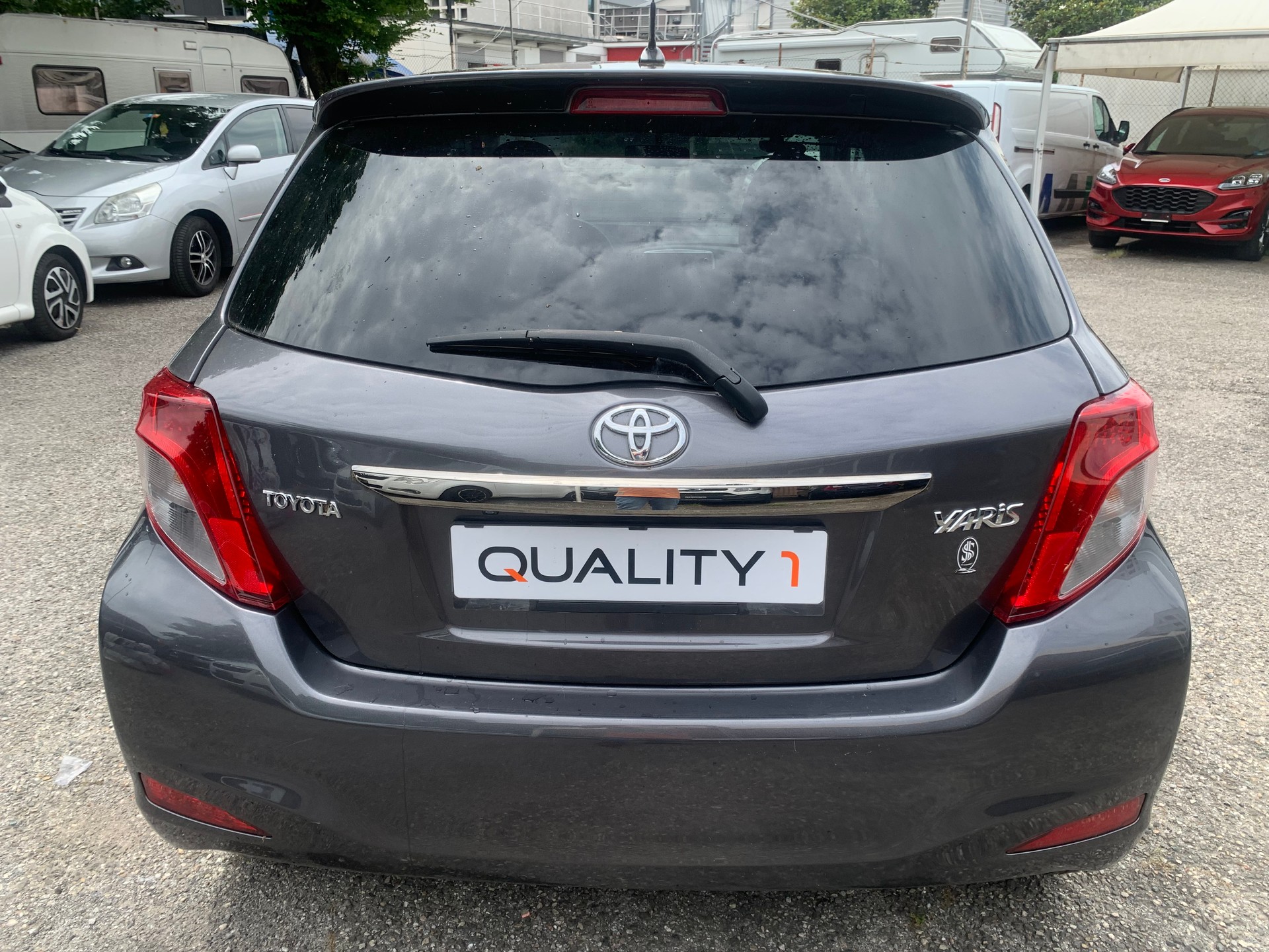 TOYOTA Yaris 1.33 Style-image-5