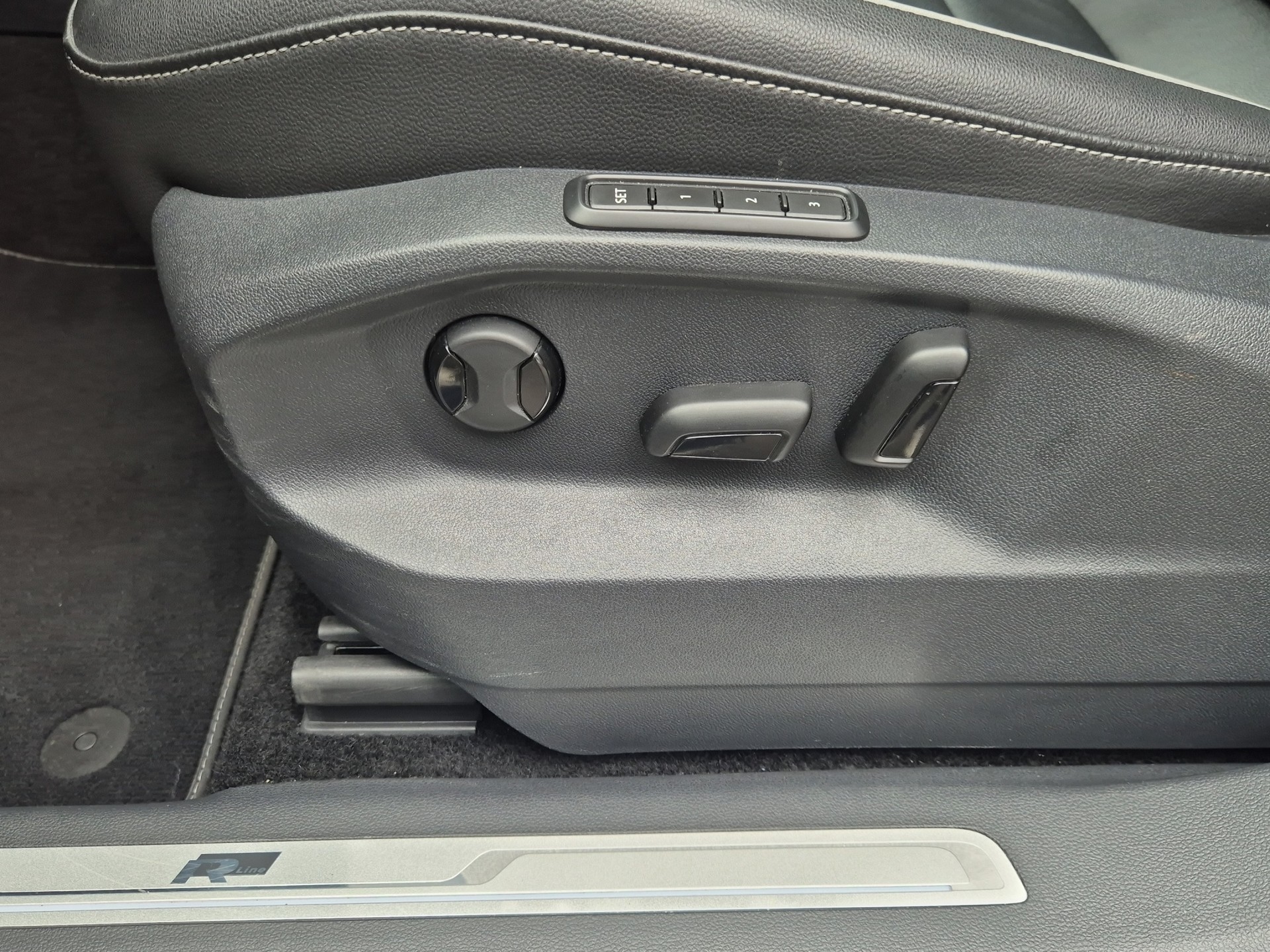 VW Tiguan 2.0TSI Highline 4Motion DSG-image-8