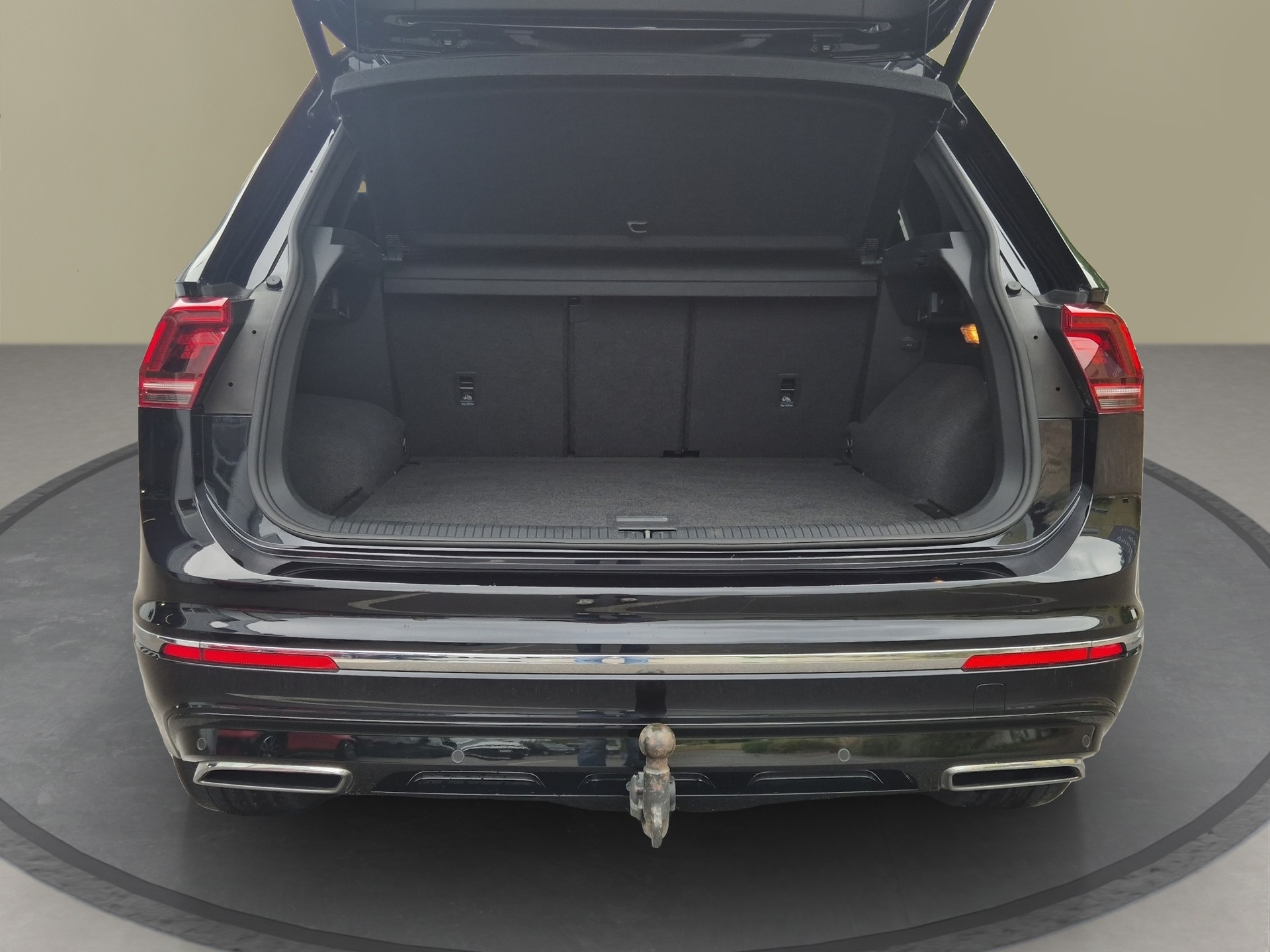 VW Tiguan 2.0TSI Highline 4Motion DSG-image-22