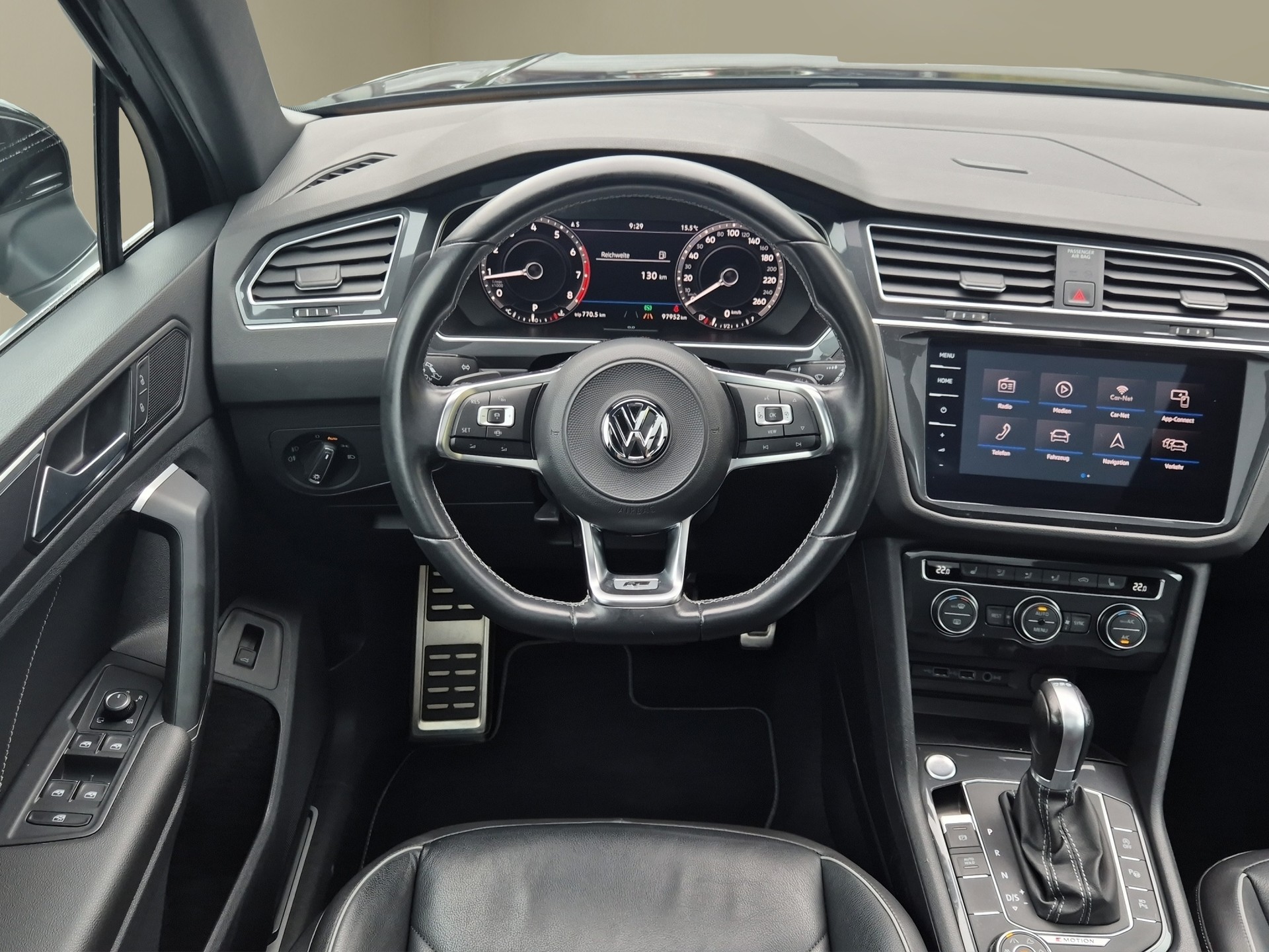 VW Tiguan 2.0TSI Highline 4Motion DSG-image-10