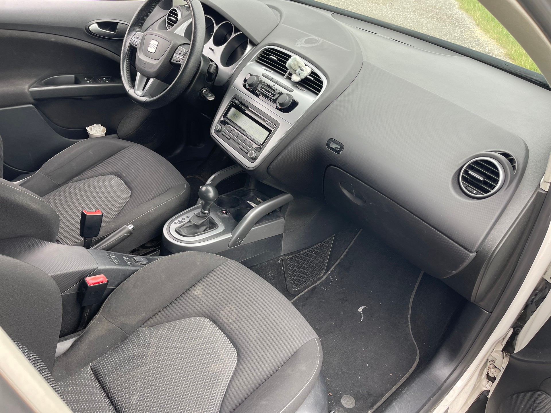 SEAT Altea 1.6 TDI Style DSG-image-9