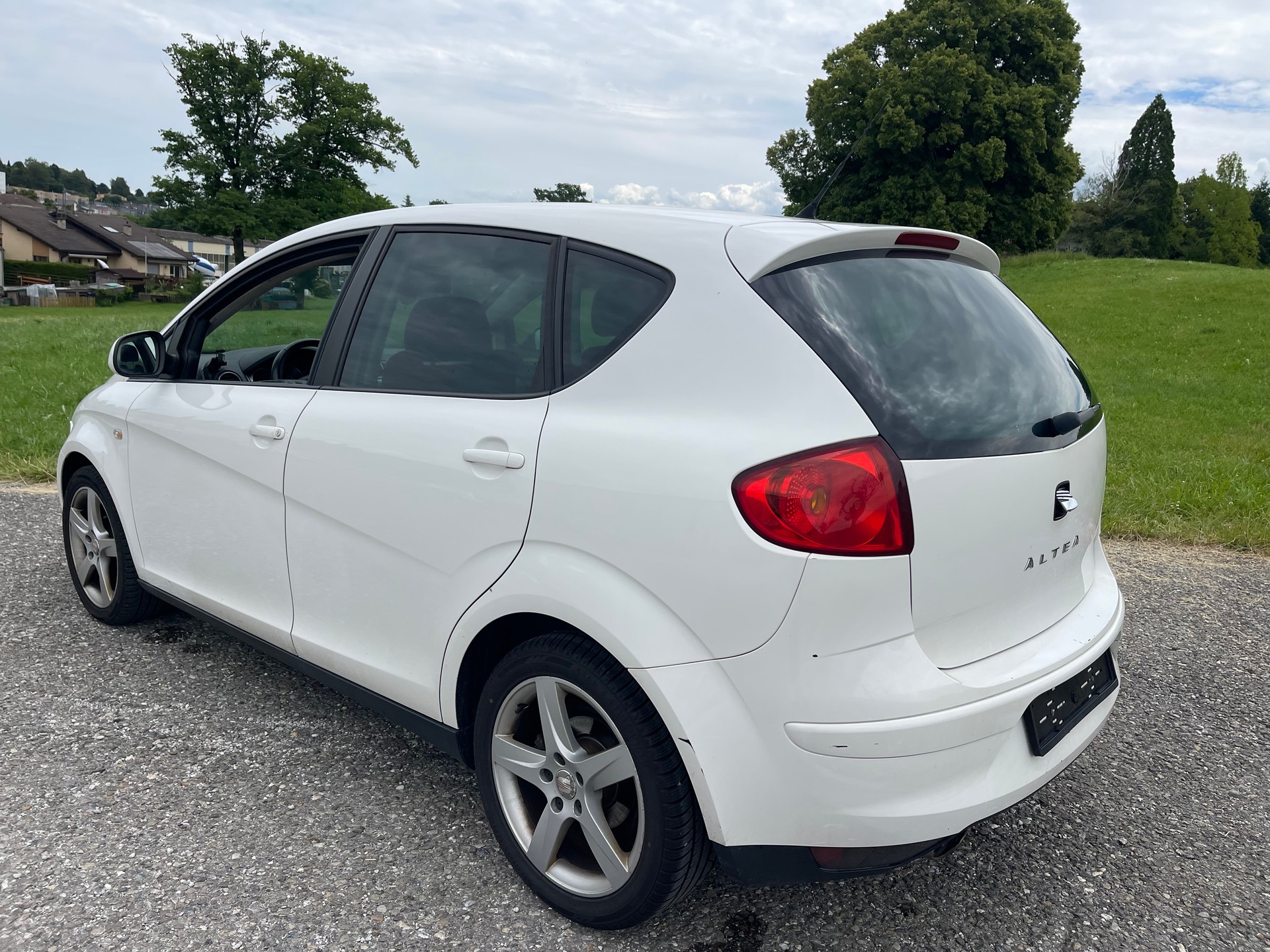 SEAT Altea 1.6 TDI Style DSG-image-7
