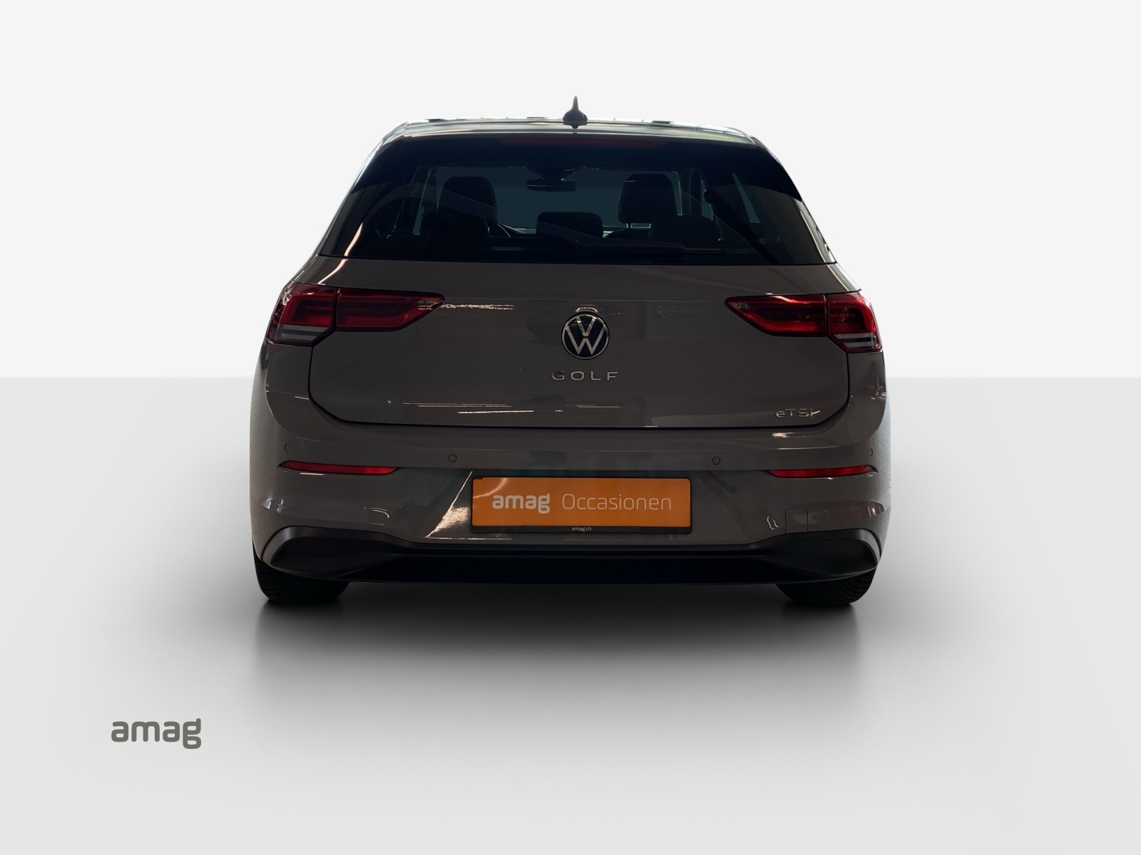 VW Golf 1.0 eTSI mHEV ACTLife DSG-image-3