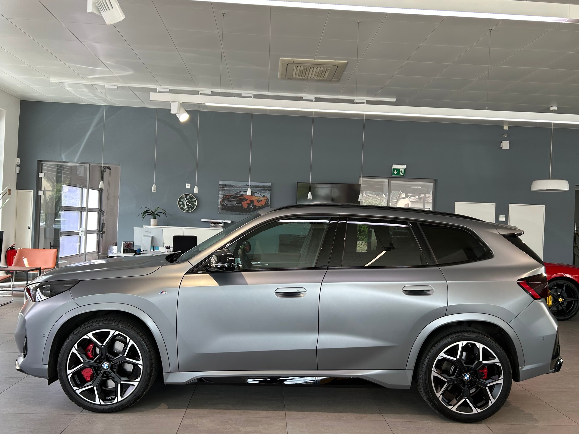 BMW X1 xDrive M35i-image-4