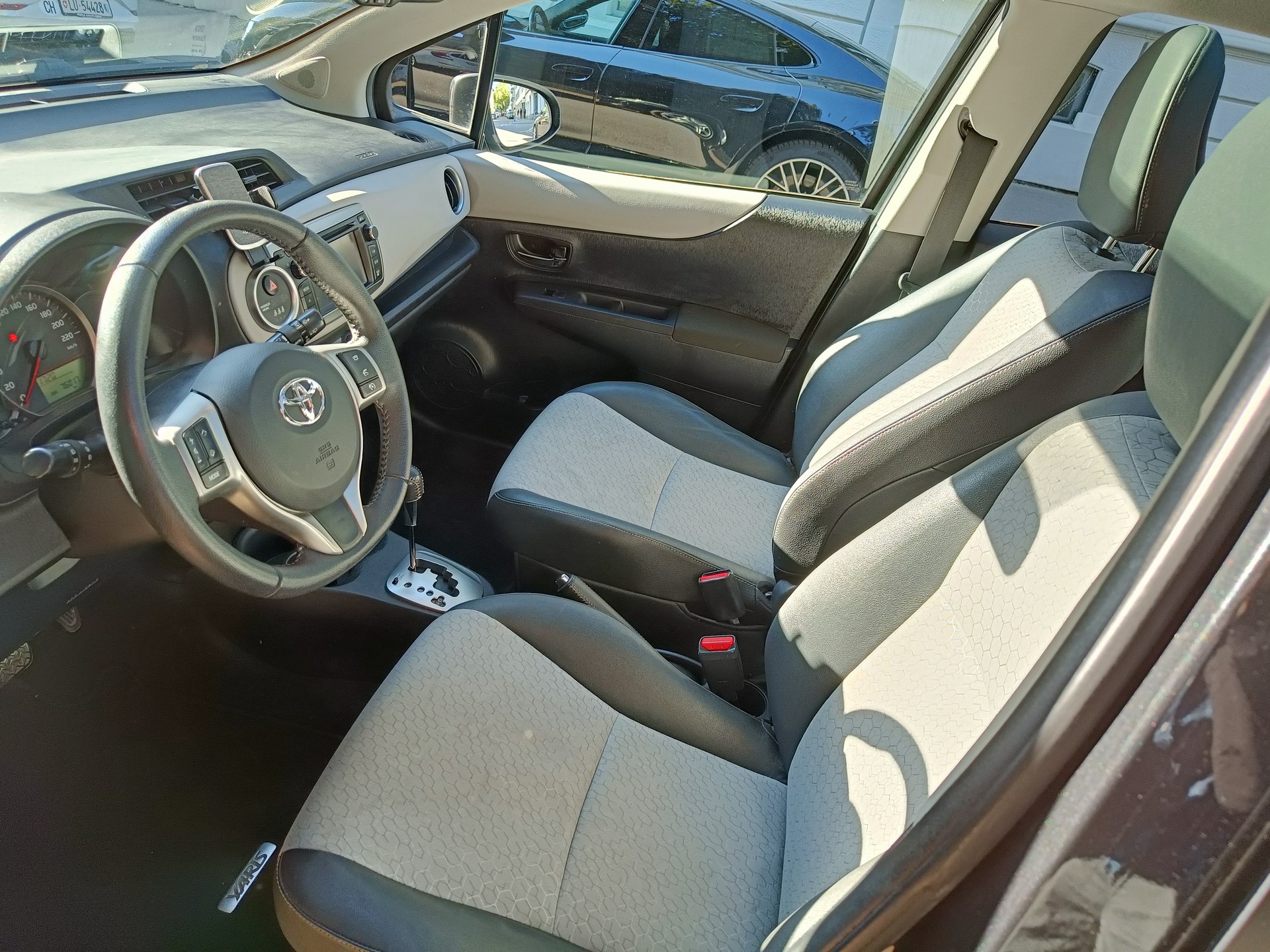 TOYOTA 1.33 VVT-i Sol Premiuml MdS-image-2