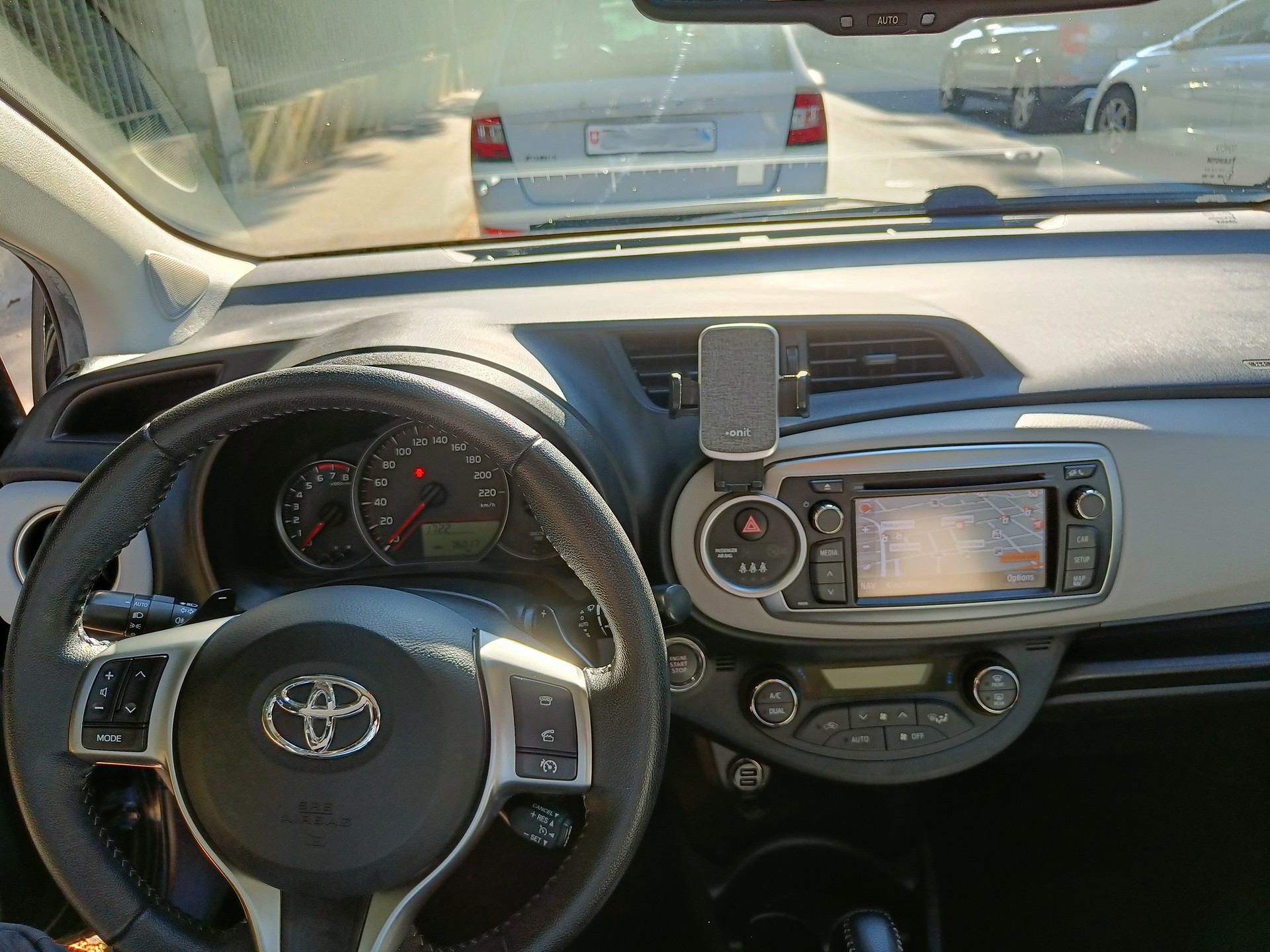 TOYOTA 1.33 VVT-i Sol Premiuml MdS-image-4
