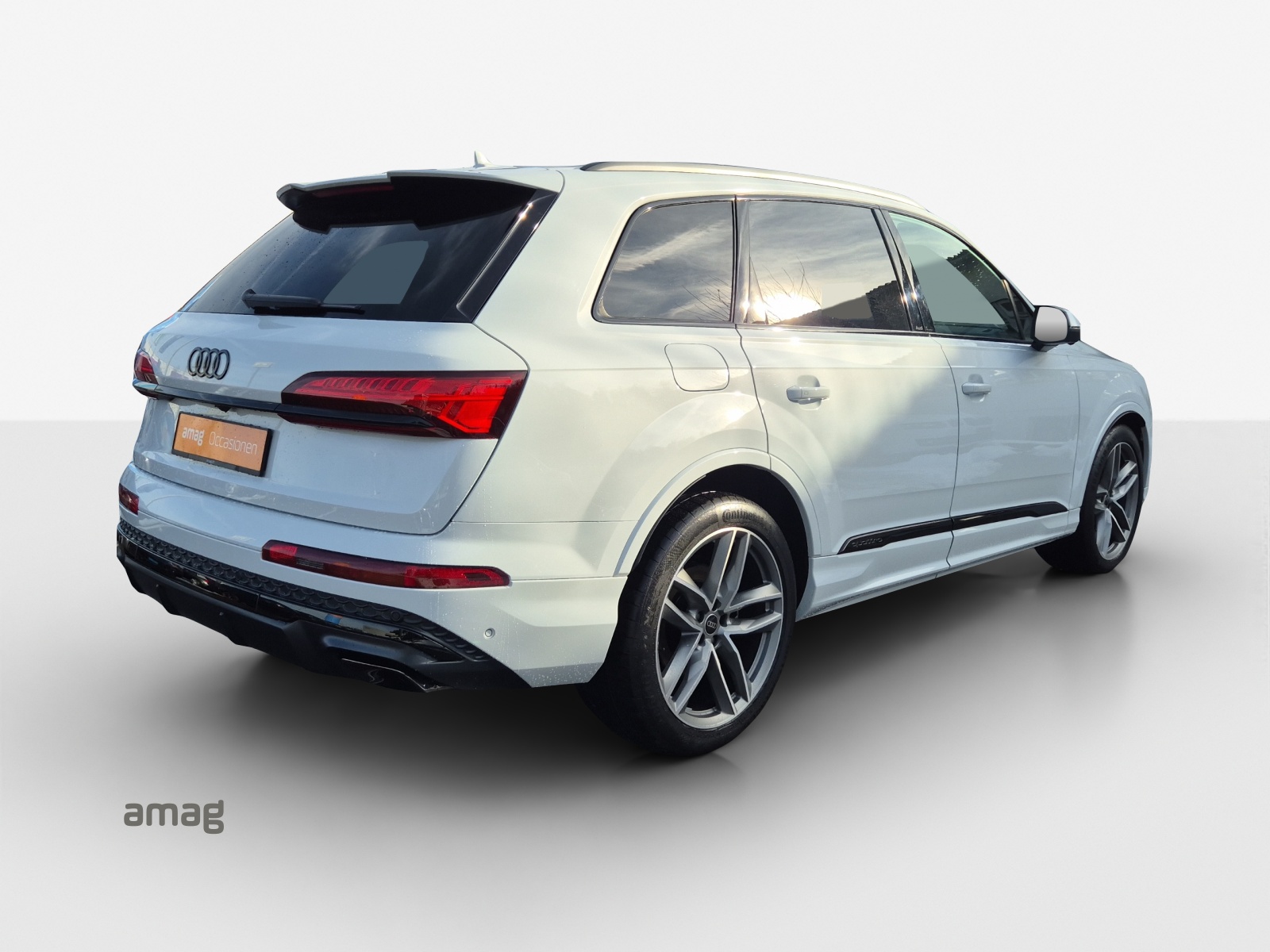 AUDI Q7 45 TDI quattro S Line tiptronic-image-4