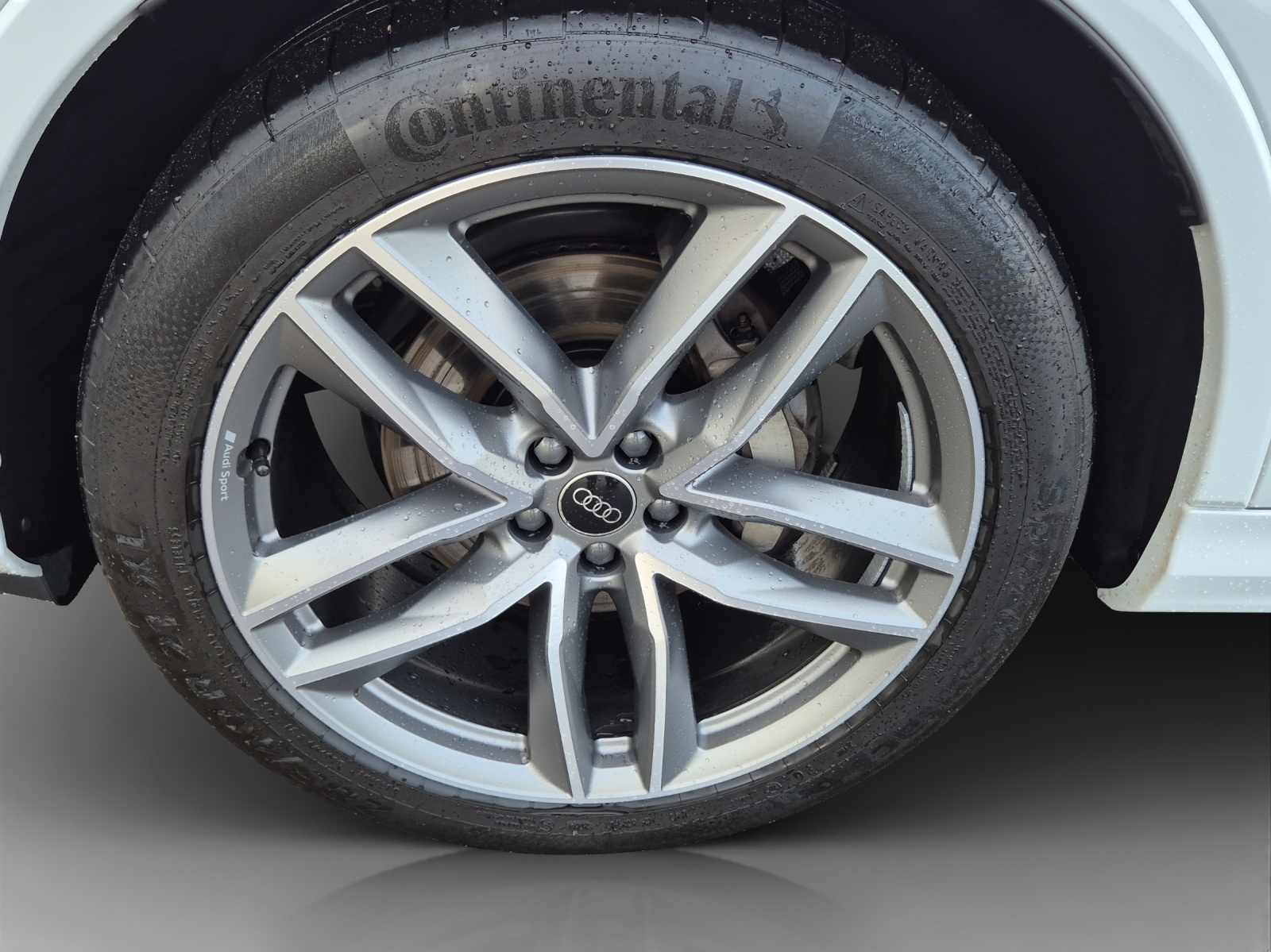 AUDI Q7 45 TDI quattro S Line tiptronic-image-14