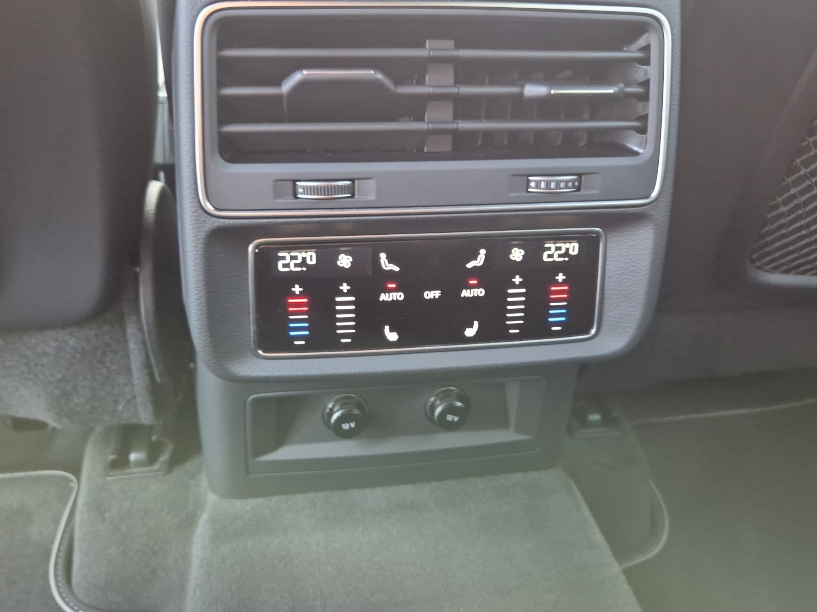 AUDI Q7 45 TDI quattro S Line tiptronic-image-13