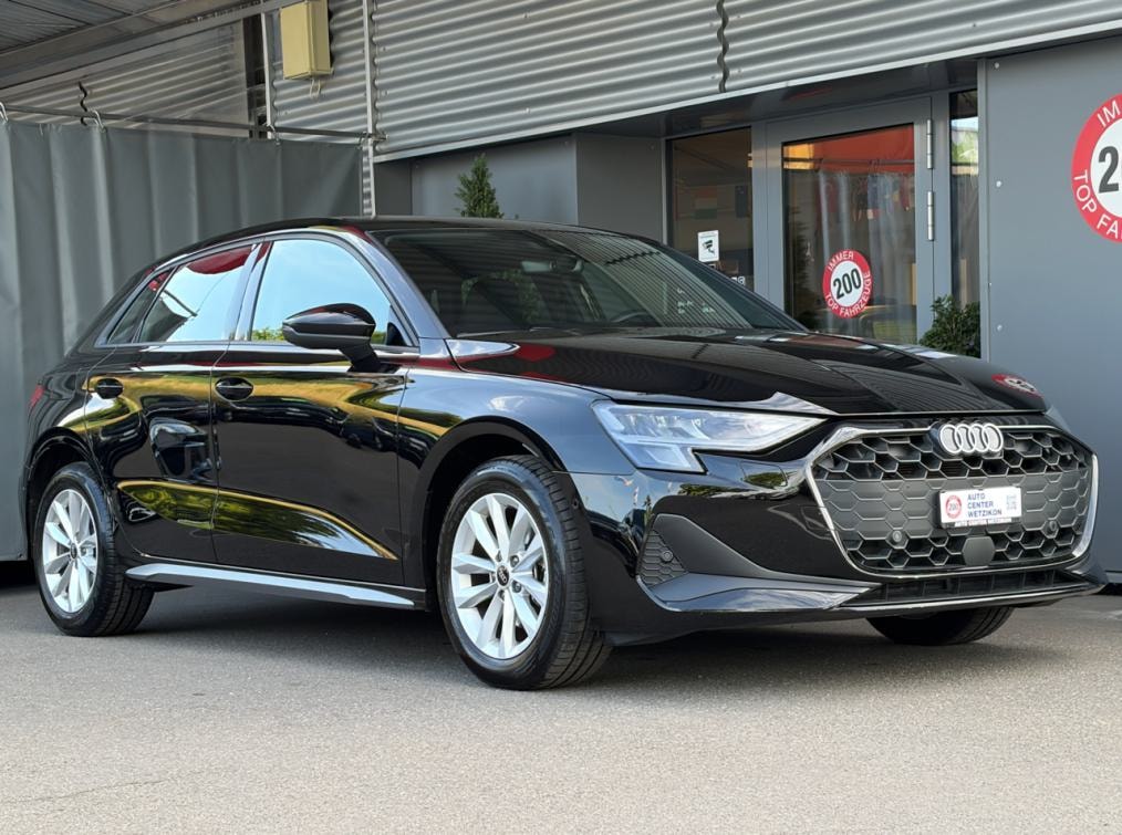 AUDI A3 Sportback 35 TFSi-image-1