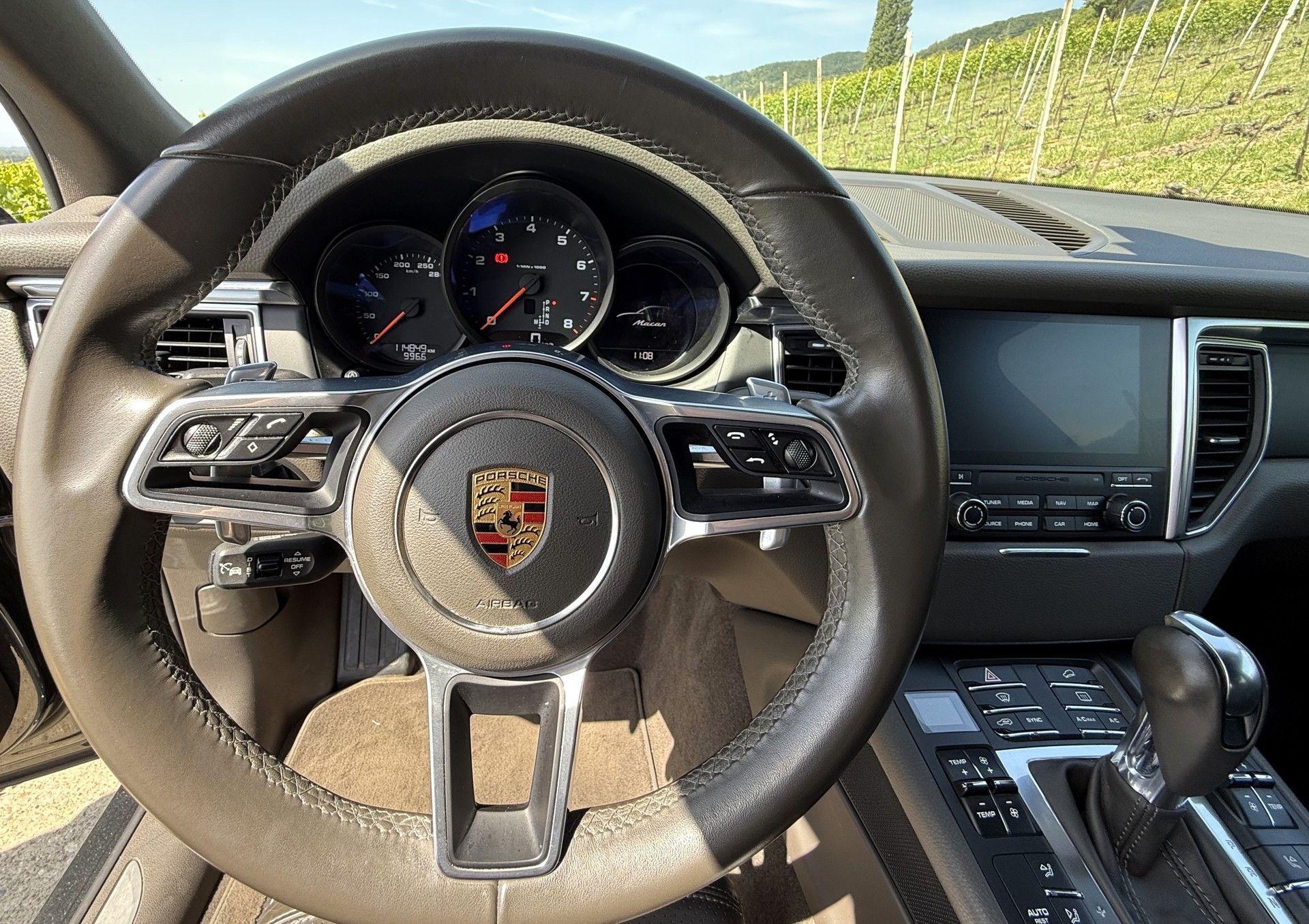 PORSCHE Macan PDK-image-17