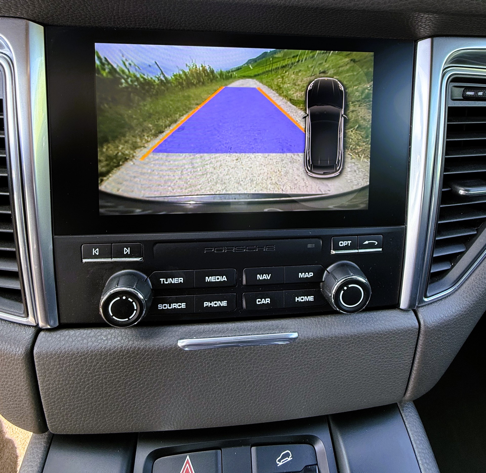 PORSCHE Macan PDK-image-14