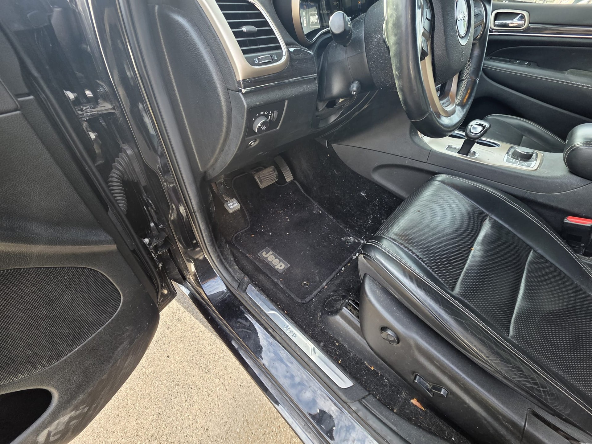 JEEP Grand Cherokee 3.6 V6 Limited Automatic-image-9