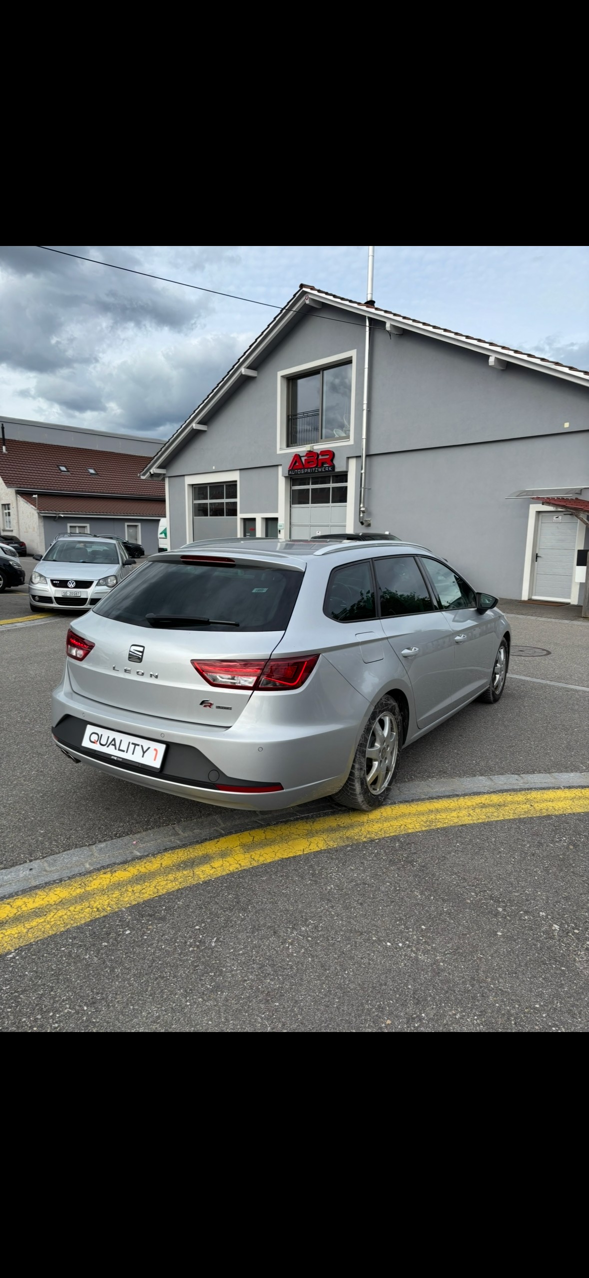 SEAT Leon ST 2.0 TDI FR Line 4Drive-image-6
