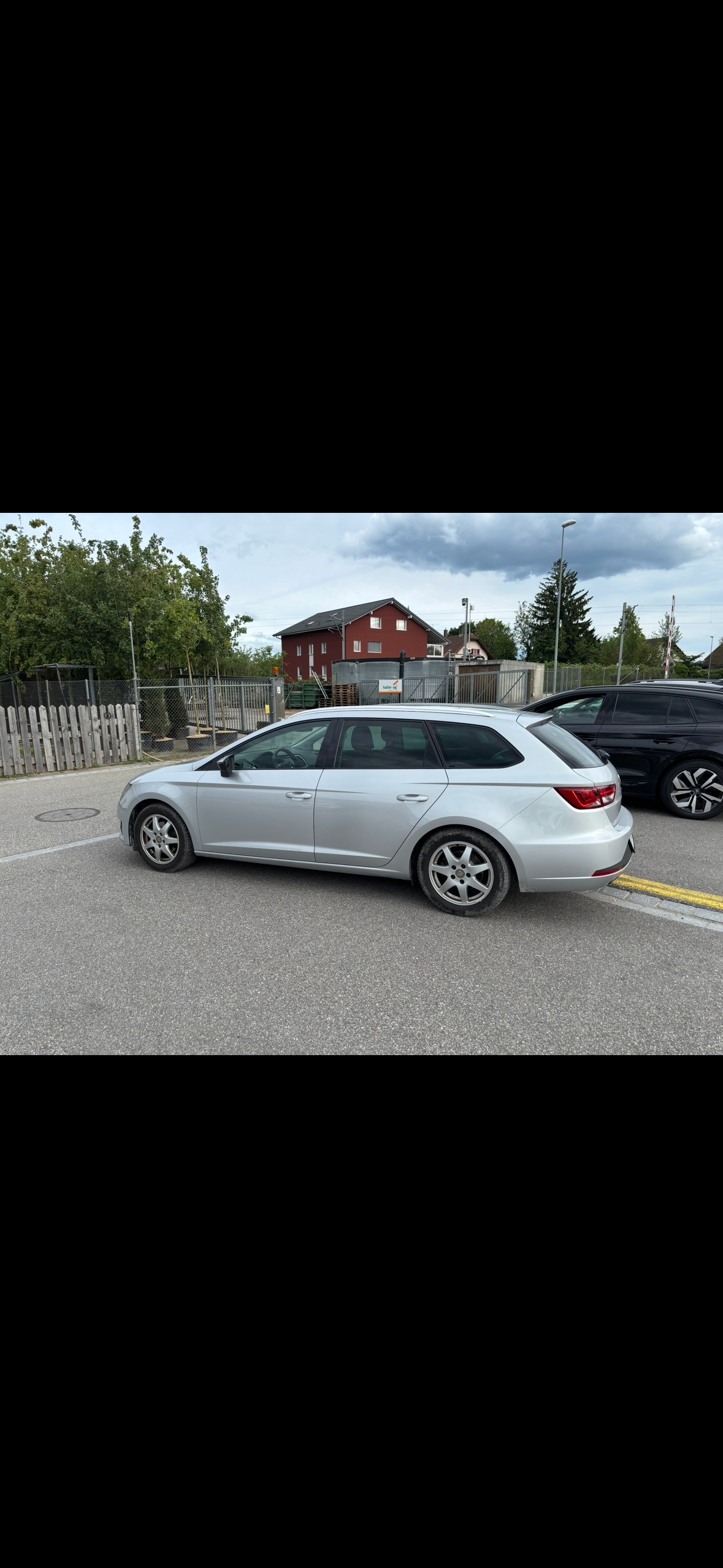 SEAT Leon ST 2.0 TDI FR Line 4Drive-image-3