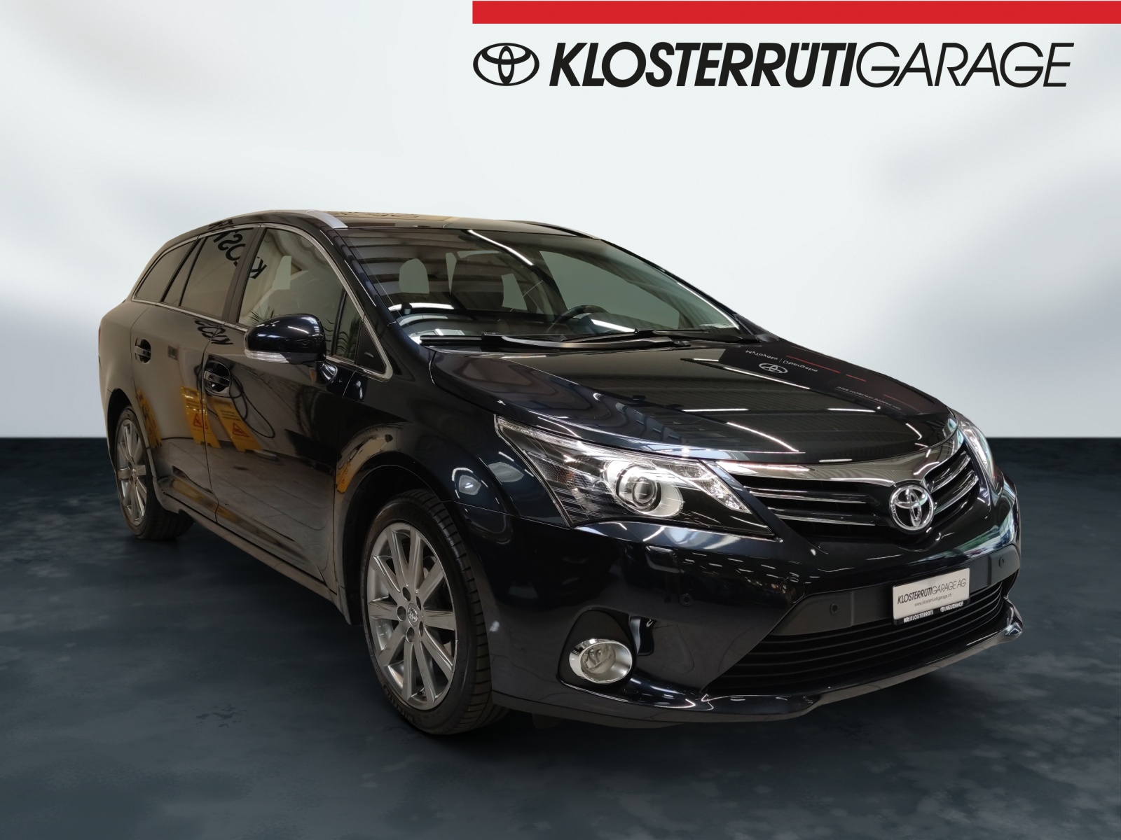 TOYOTA Avensis Wagon 2.0 VMa Sol Premium MdS-image-1