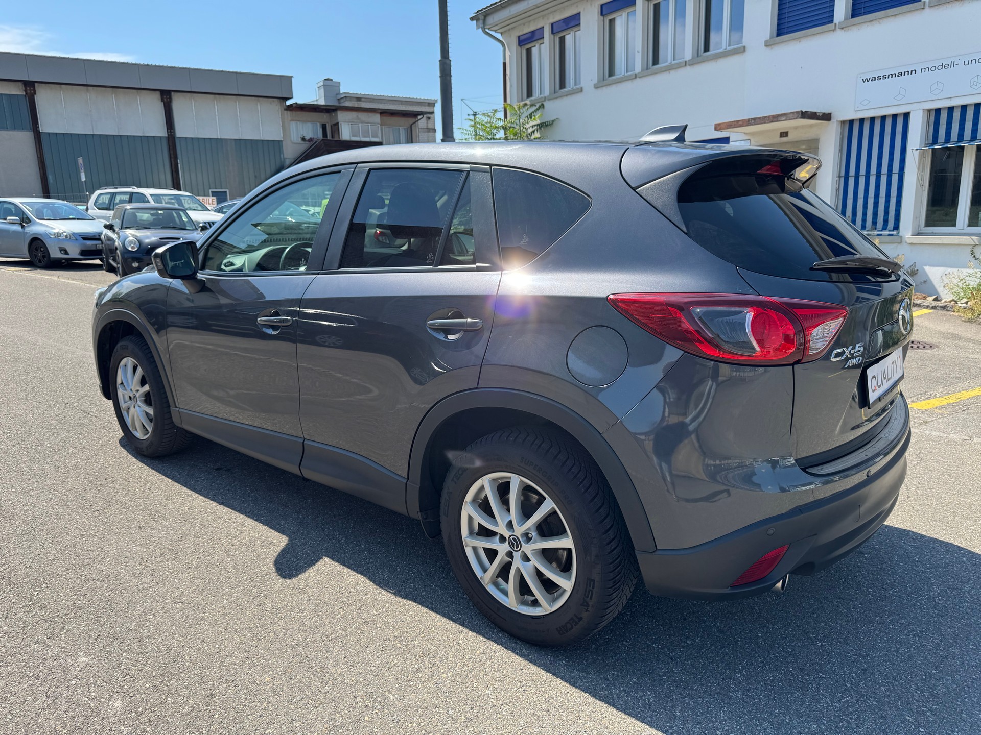 MAZDA CX-5 2.2 D HP Revolution AWD Automatic-image-5