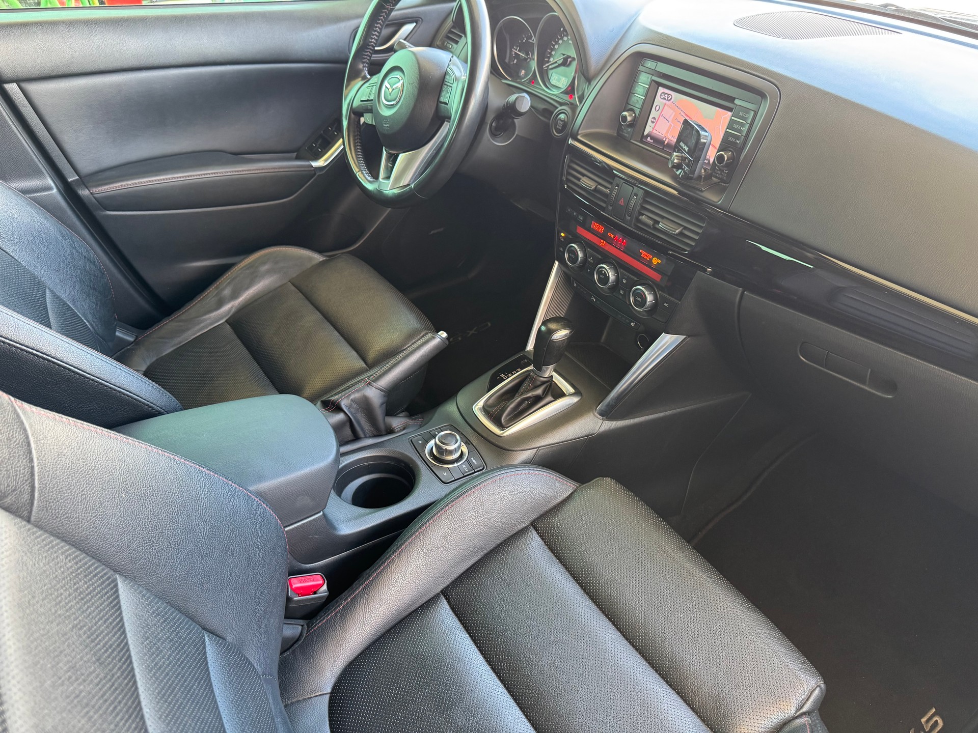 MAZDA CX-5 2.2 D HP Revolution AWD Automatic-image-7