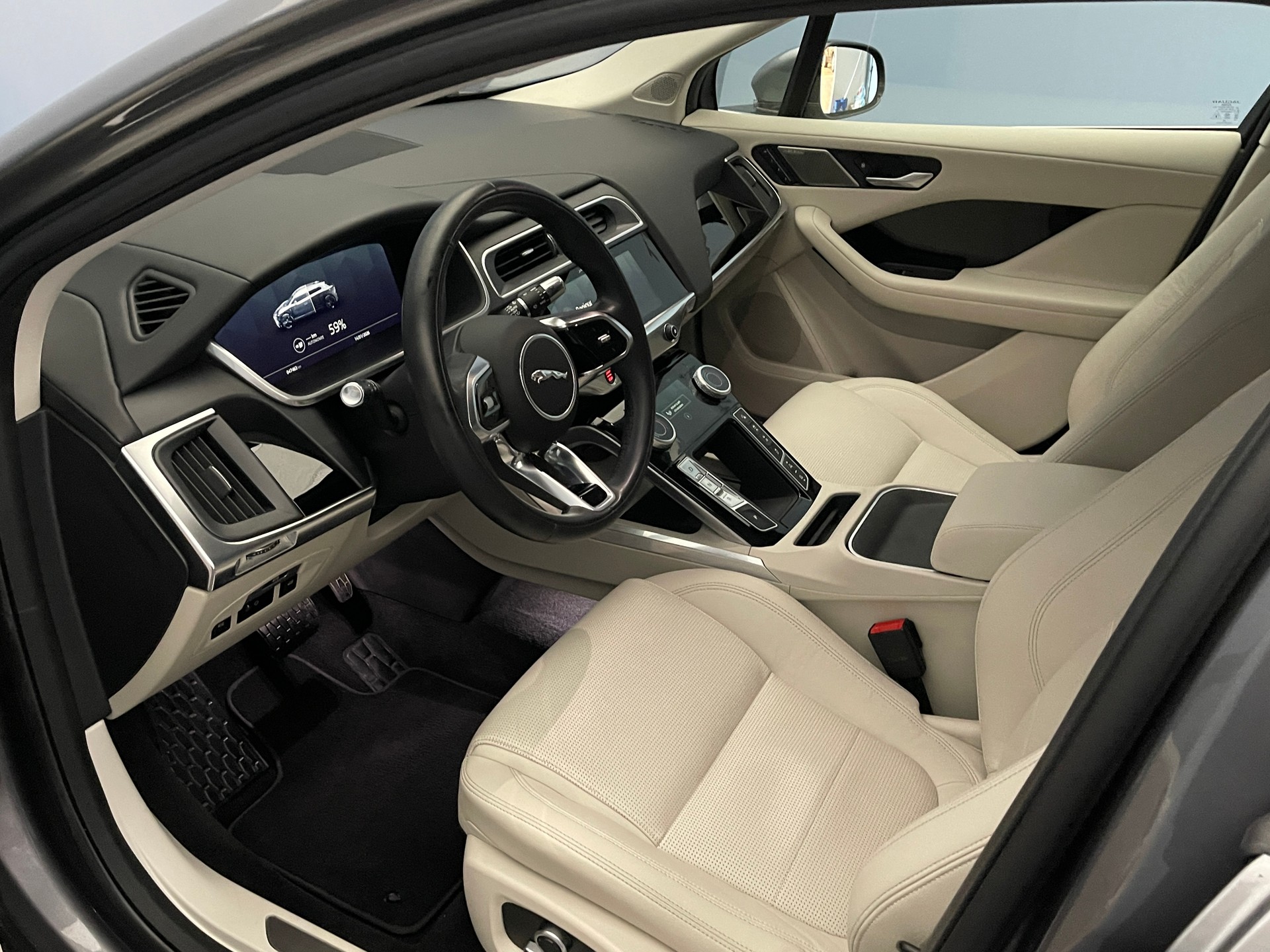 JAGUAR I-Pace EV400 SE AWD-image-5
