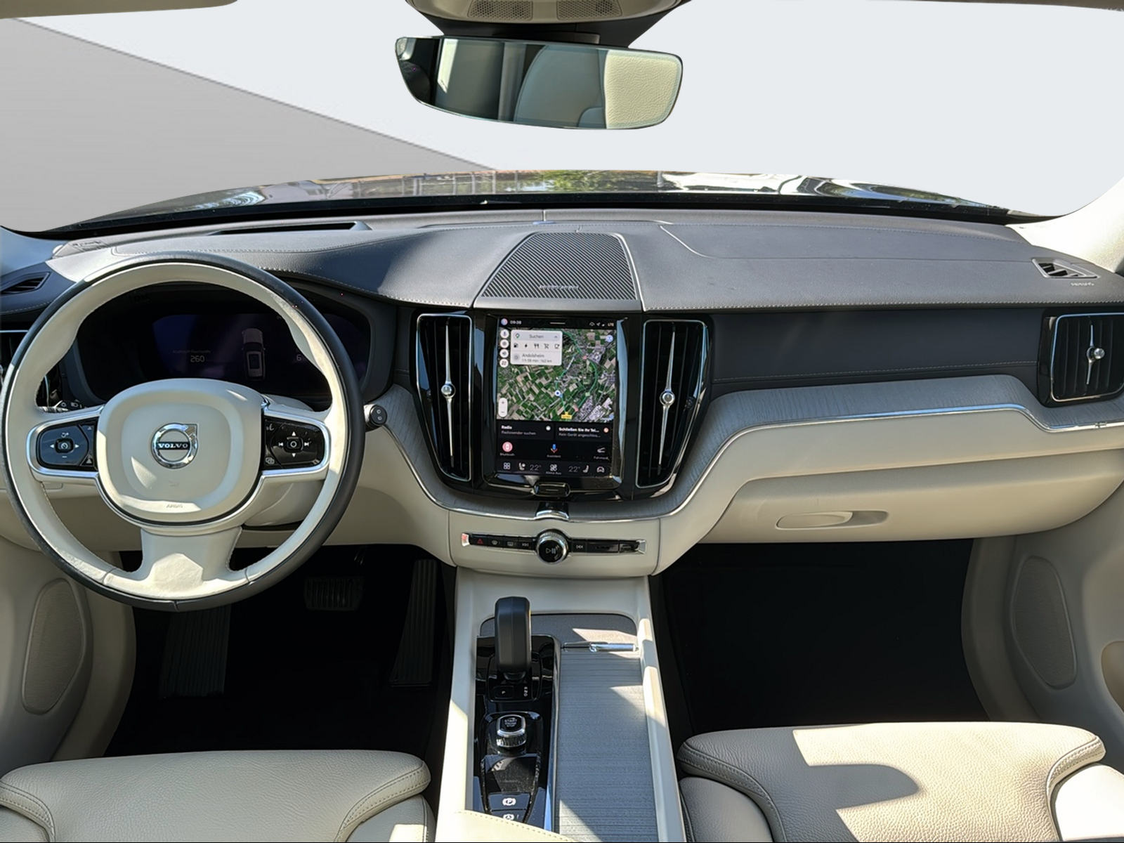 VOLVO XC60 2.0 T6 TE Xcentric eAWD-image-11