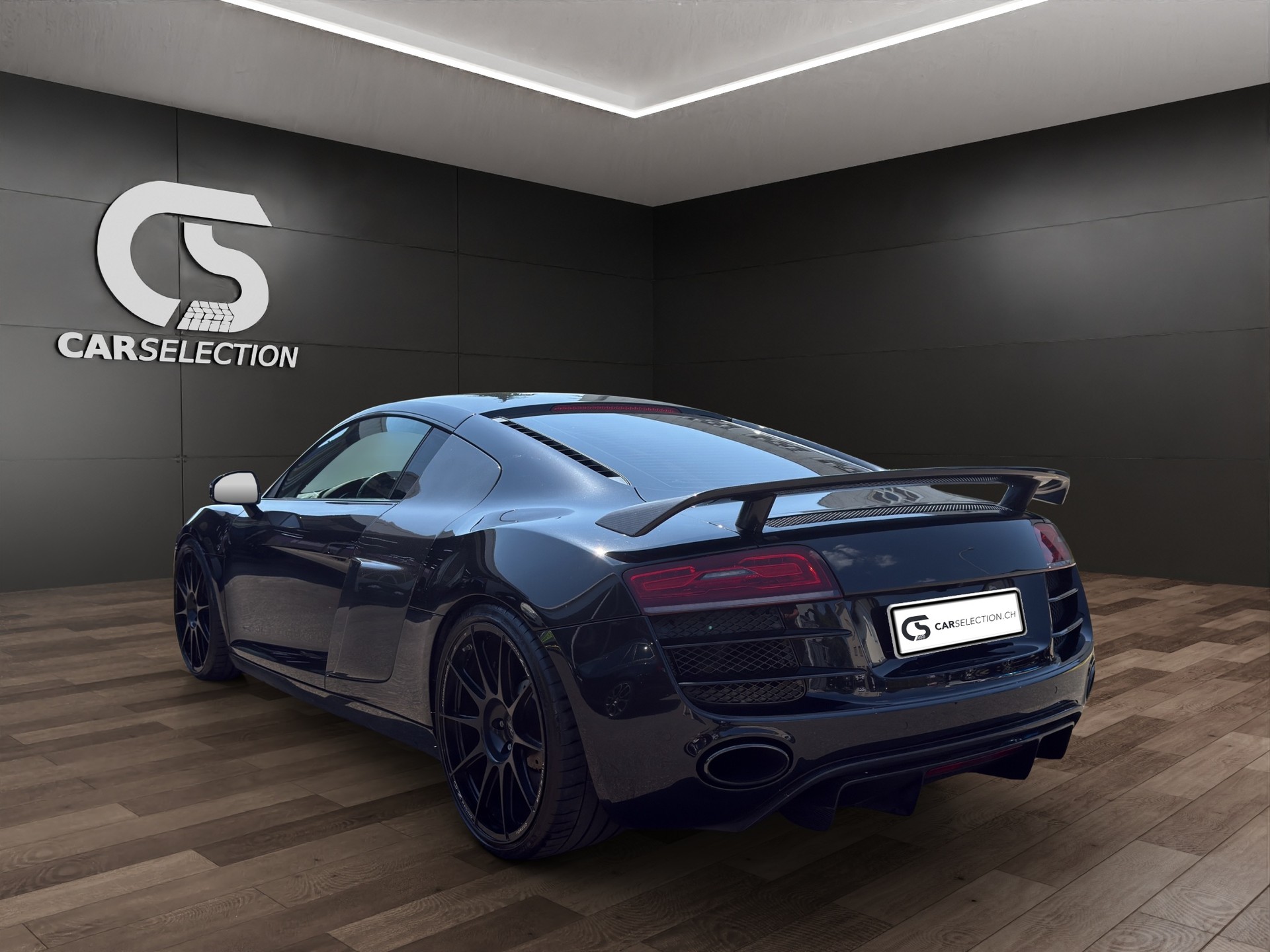 AUDI R8 Coupé 4.2-image-2