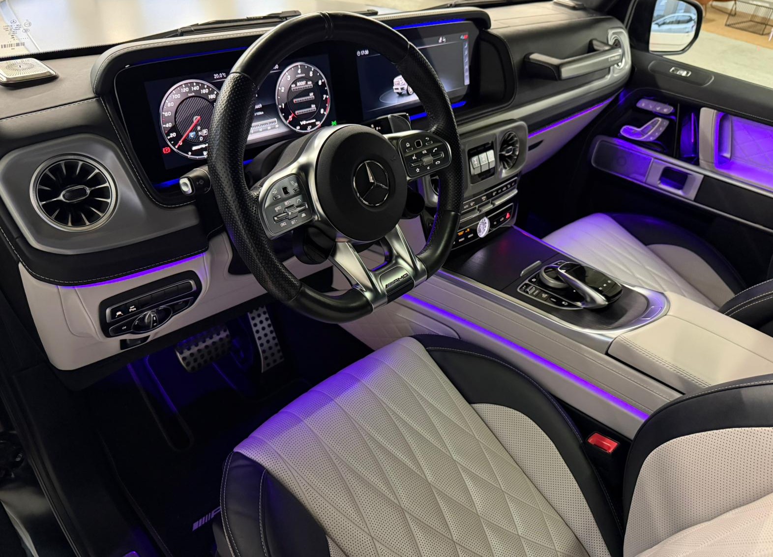 MERCEDES-BENZ G 63 AMG Speedshift Plus G-Tronic-image-11