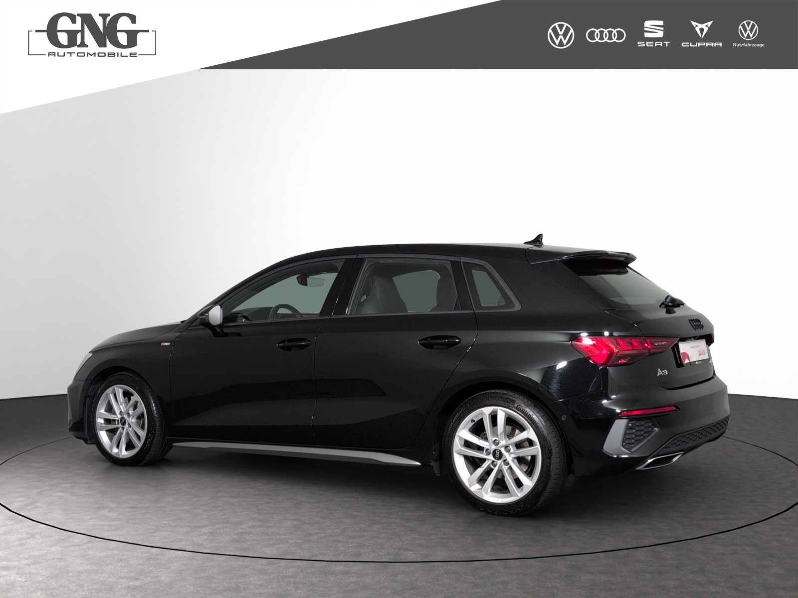 AUDI A3 Sportback 35 TFSI S line Attraction S-tronic-image-1