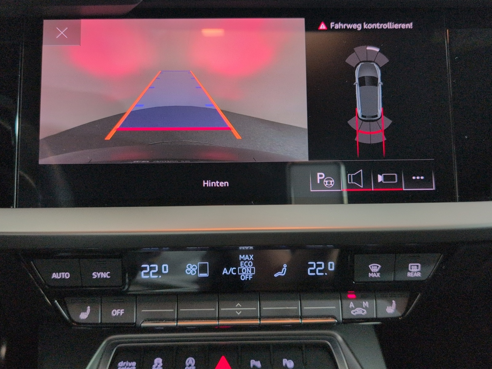 AUDI A3 Sportback 35 TFSI S line Attraction S-tronic-image-12