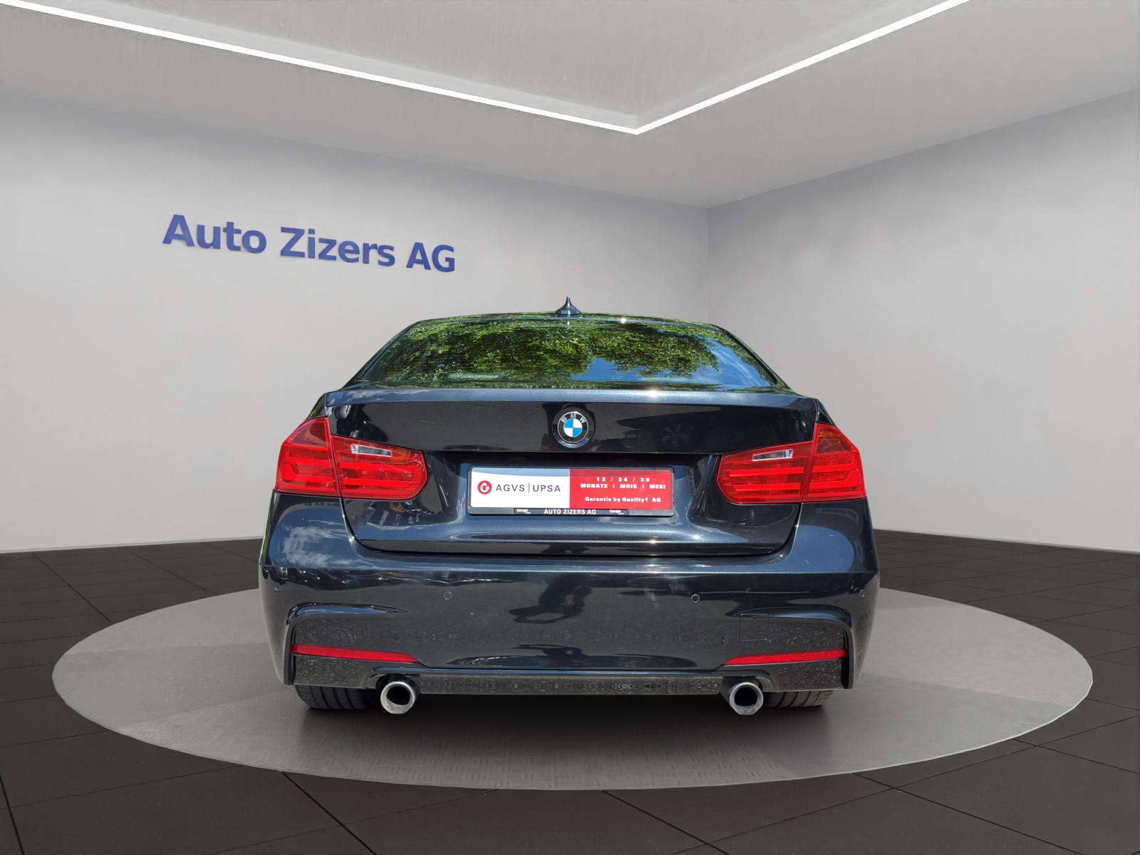 BMW 335i xDrive-image-4