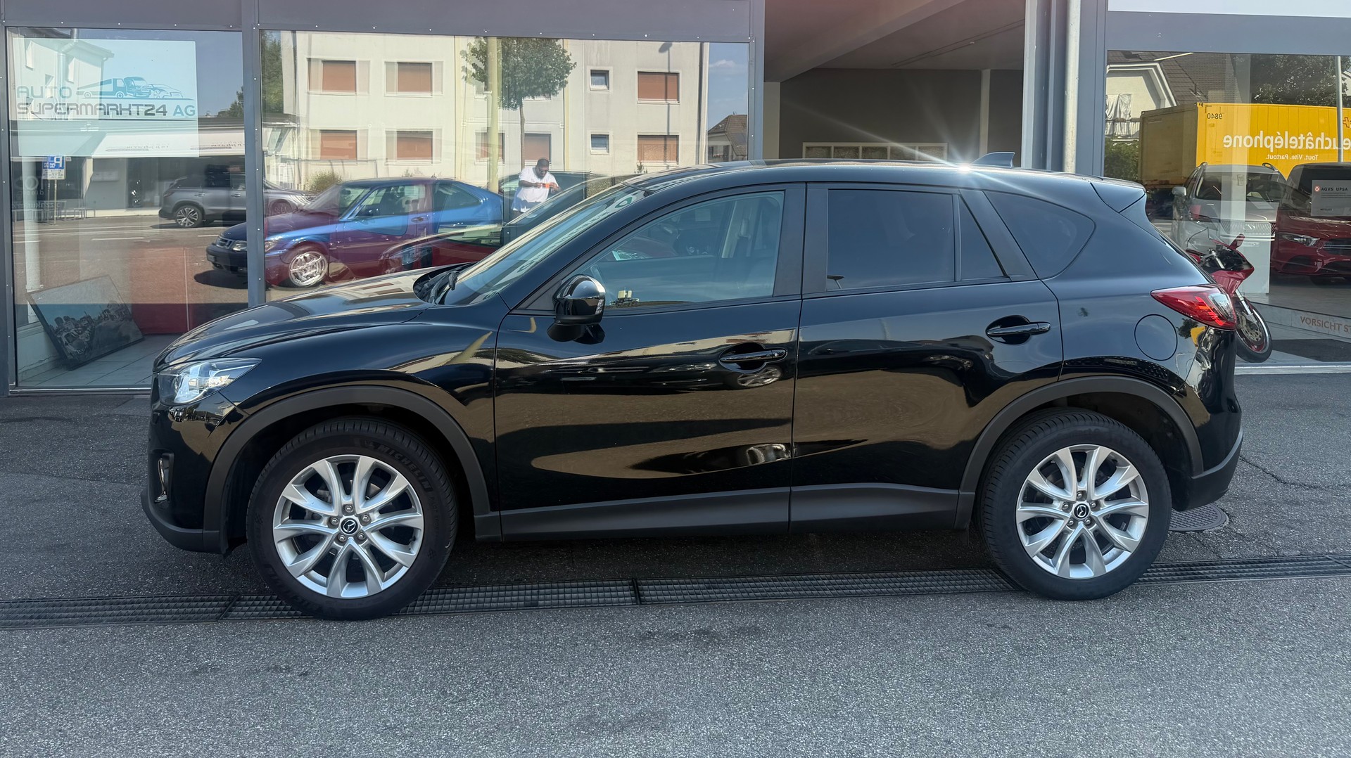 MAZDA CX-5 2.0 Ambition AWD Automatic-image-1