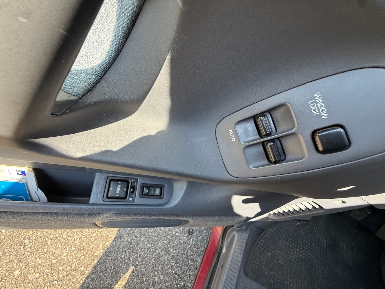 TOYOTA Previa XE Pacific 4x2-image-14