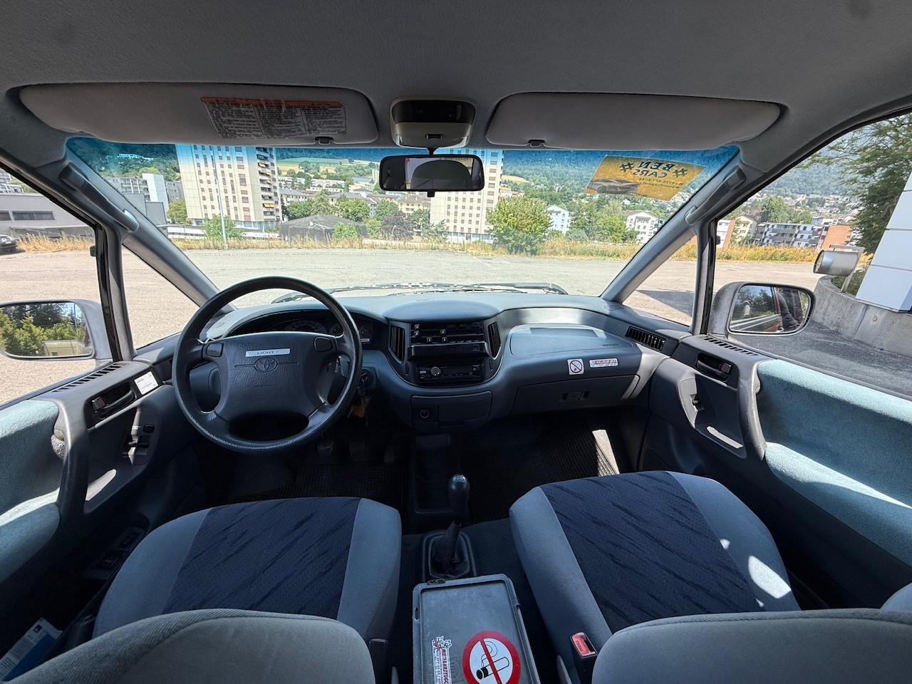TOYOTA Previa XE Pacific 4x2-image-9