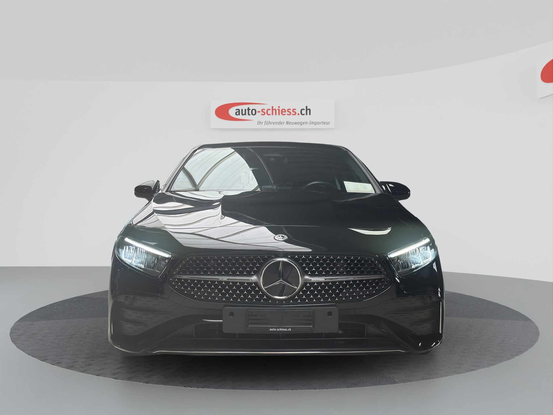 MERCEDES-BENZ A 200 AMG Line 7G-DCT-image-1