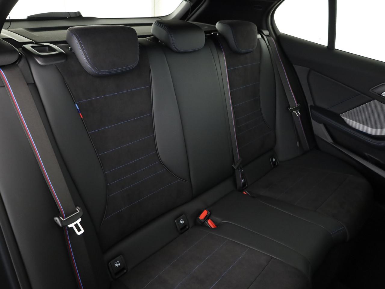 BMW 123 xDrive-image-17