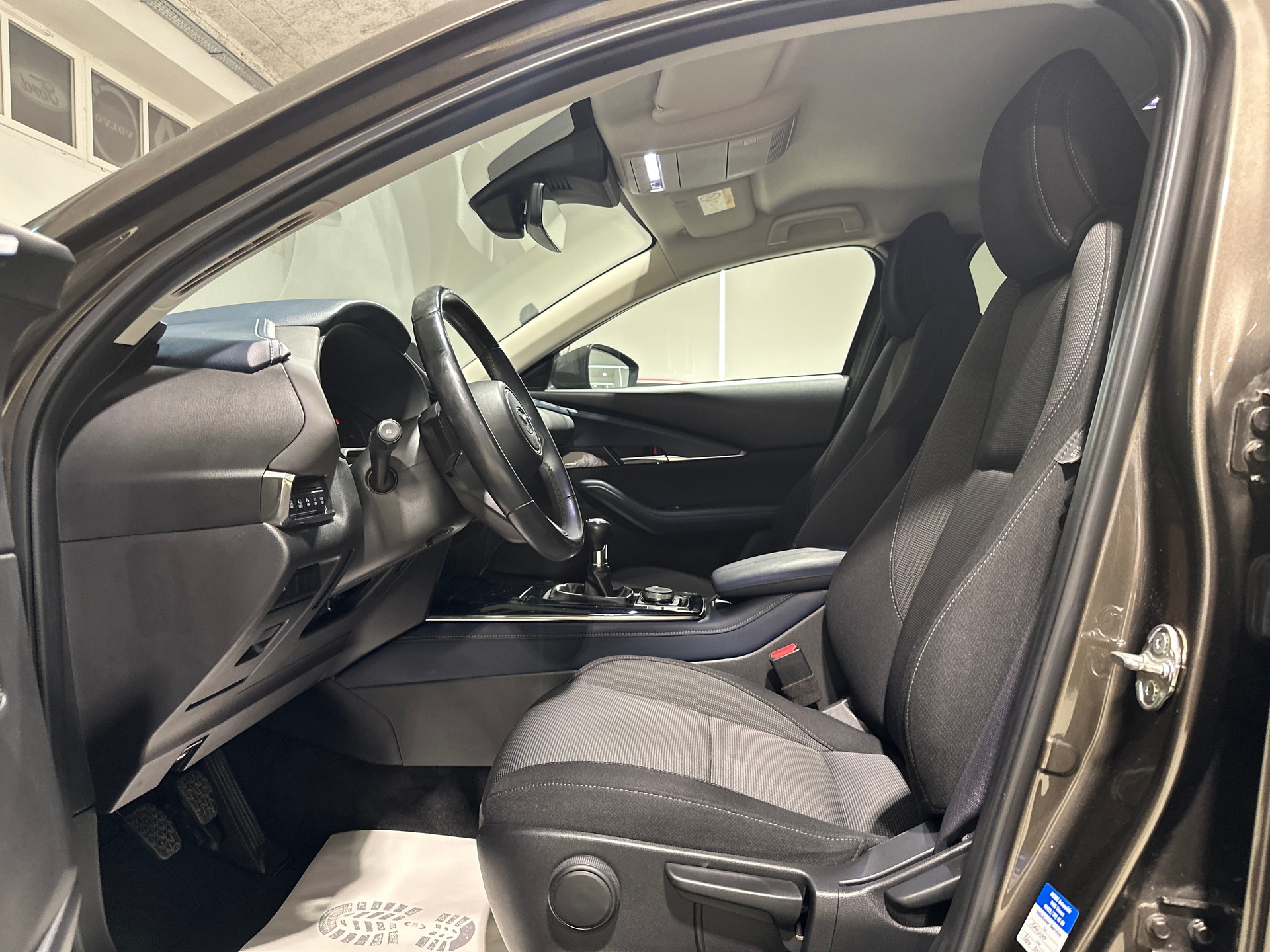 MAZDA CX-30 SKYACTIV-X M Hybrid 180 Revolution AWD-image-11