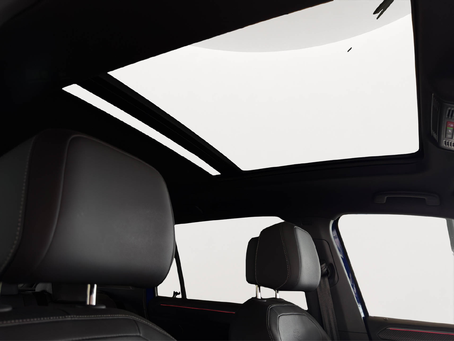 VW Tiguan 2.0 TSI R-Line DSG-image-18