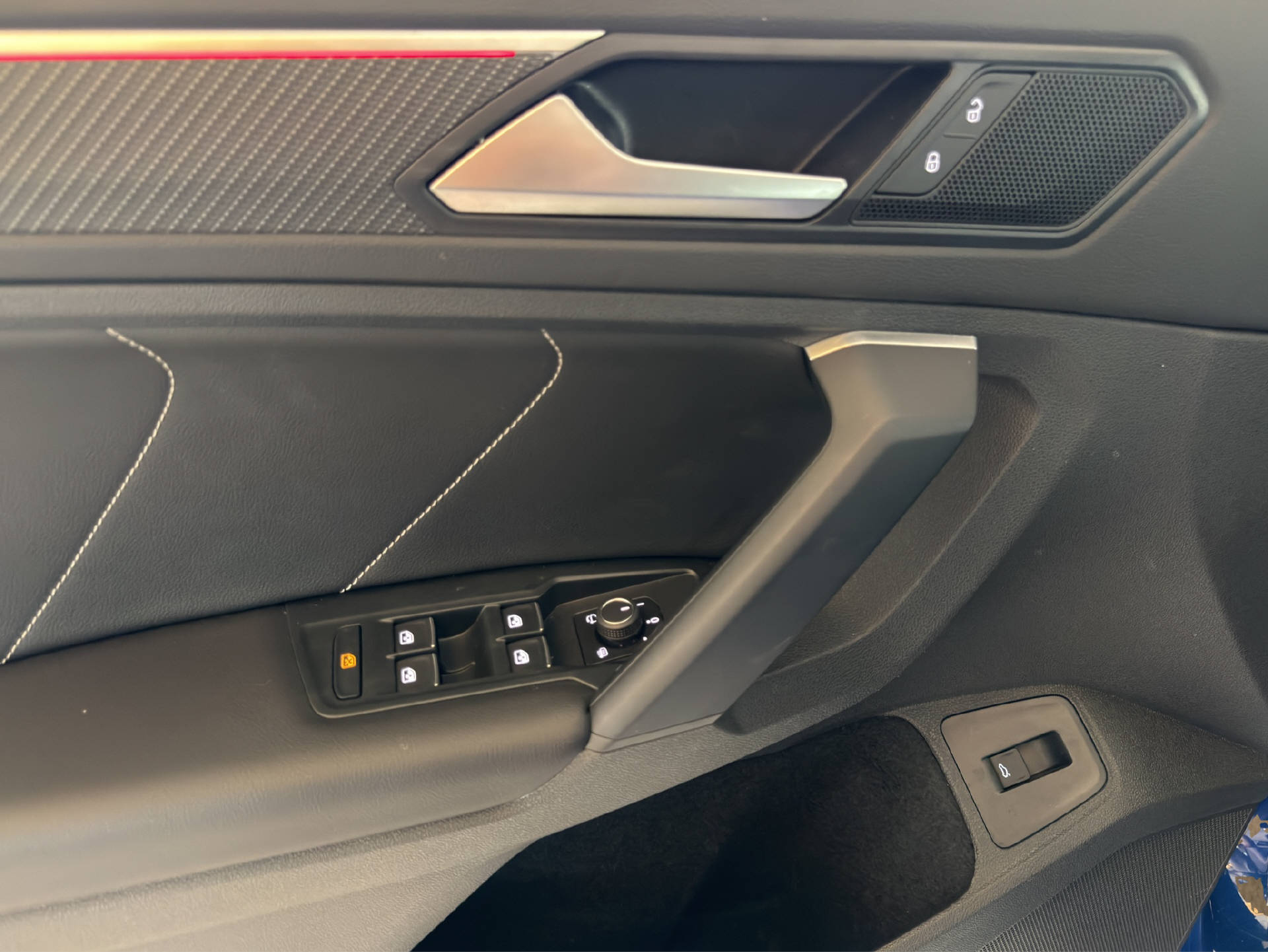 VW Tiguan 2.0 TSI R-Line DSG-image-19